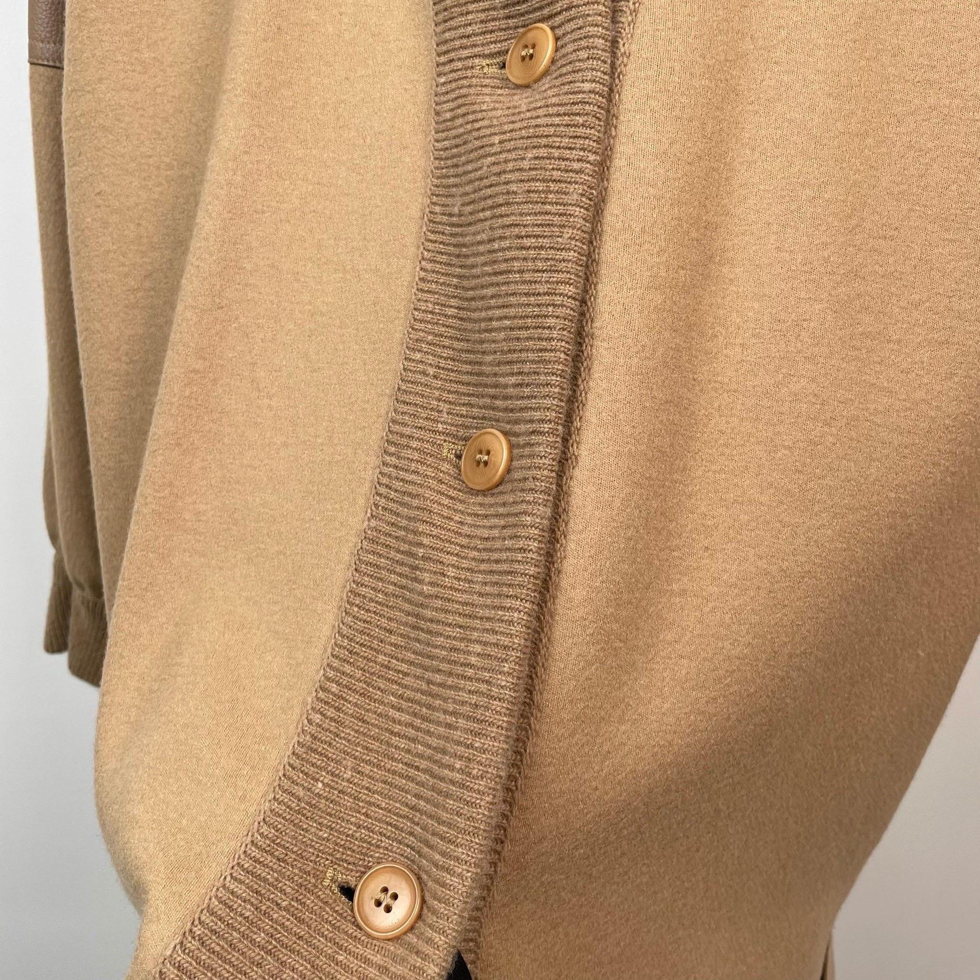 Max Mara Max Mara Knit Long Beige Coat L Women Size L / US 10 / IT 46 - 3 Thumbnail
