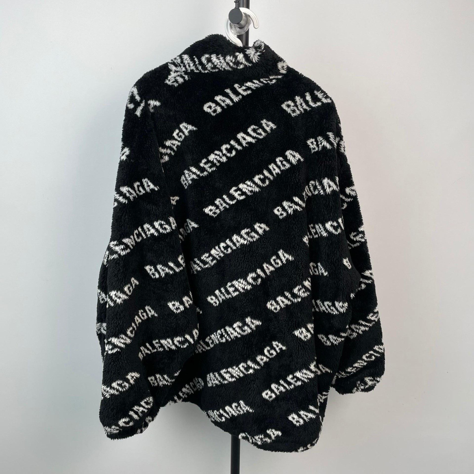 Balenciaga Balenciaga Black Jacket 34 Women Size XS / US 0-2 / IT 36-38 - 2 Thumbnail