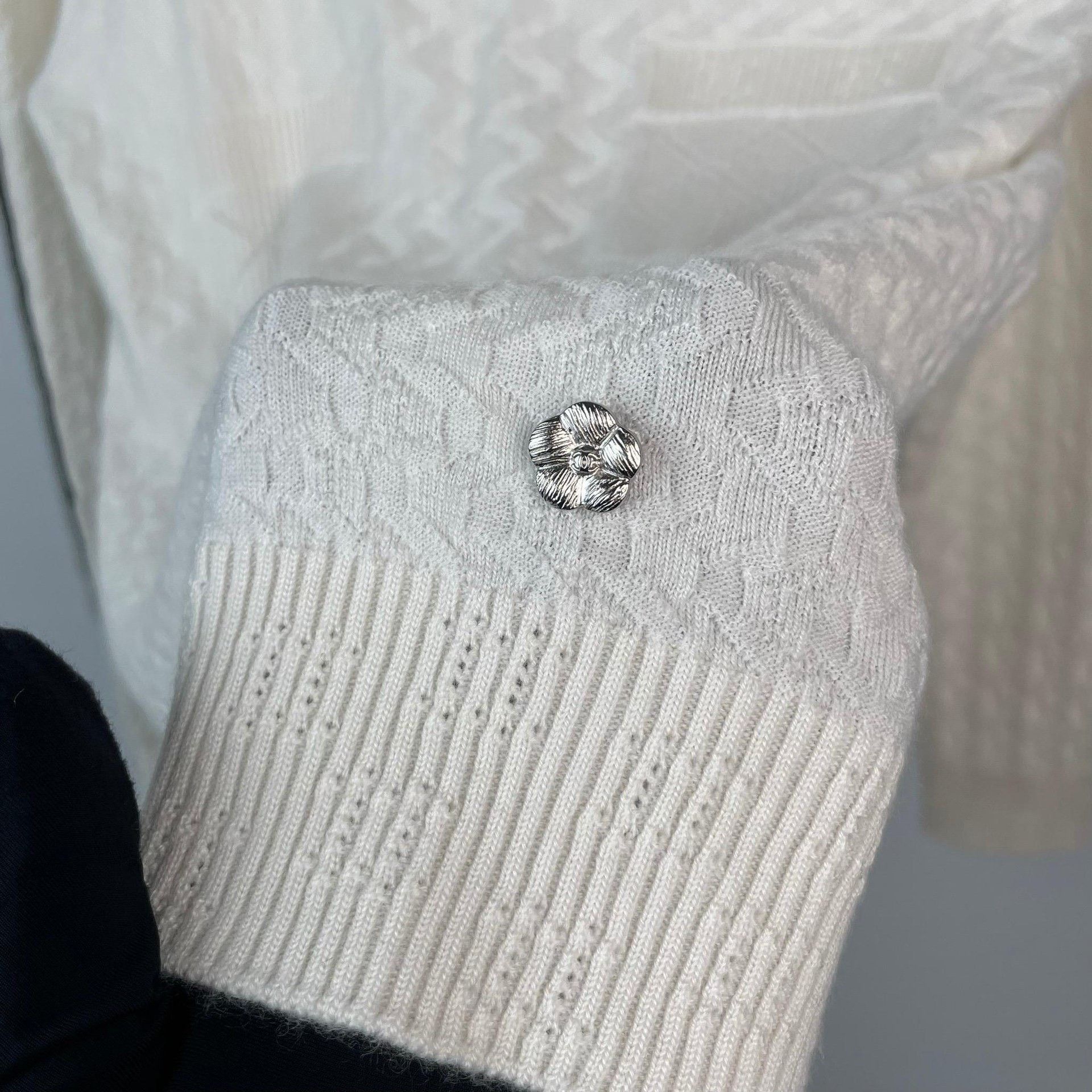 Chanel Chanel White Sweater 23 Women Size XS / US 0-2 / IT 36-38 - 3 Thumbnail