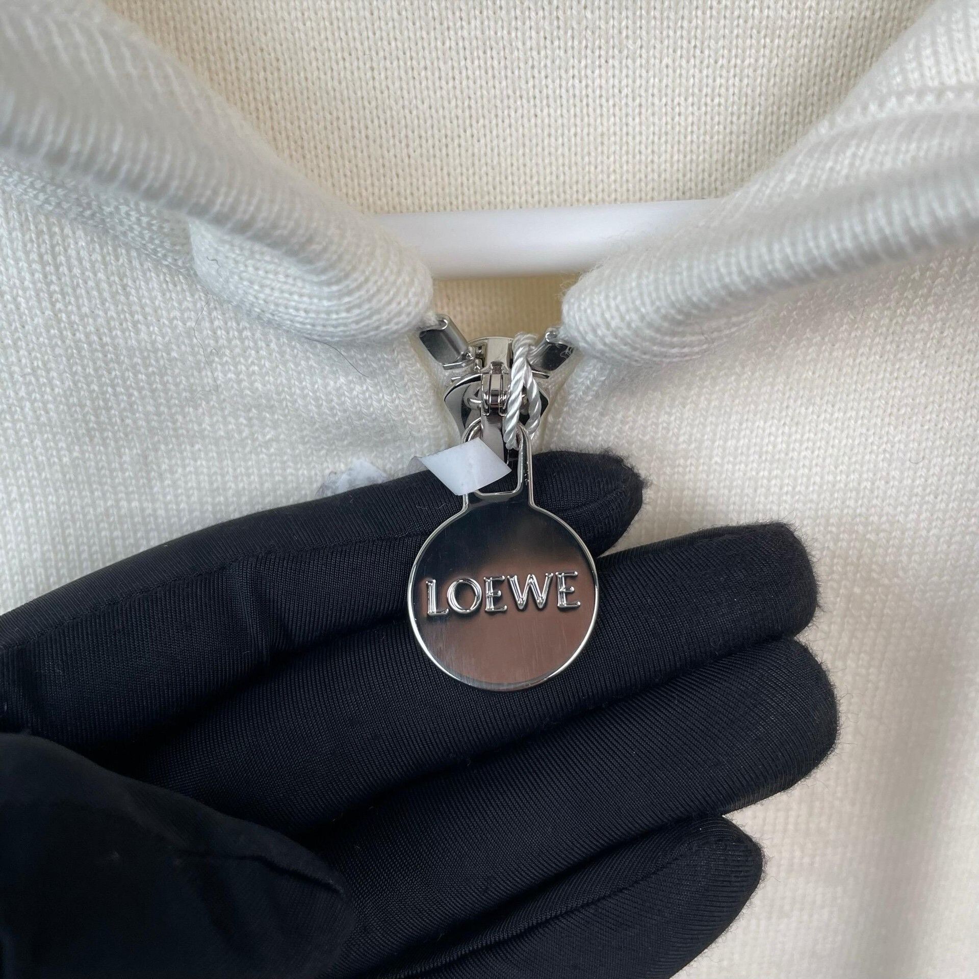 Loewe Loewe Retro White Sweater S Women Size S / US 4 / IT 40 - 7 Thumbnail