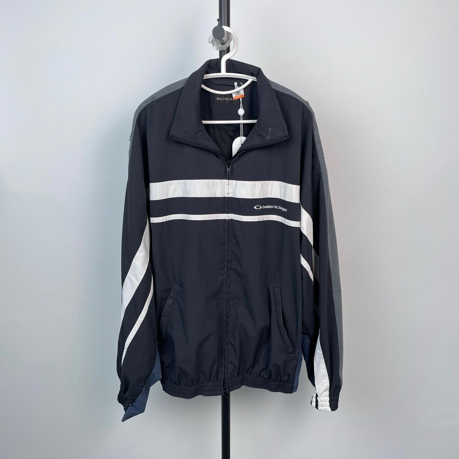 Balenciaga Balenciaga Multi Light Jacket 25 Men Size US XS / EU 42 / 0 - 9 Thumbnail