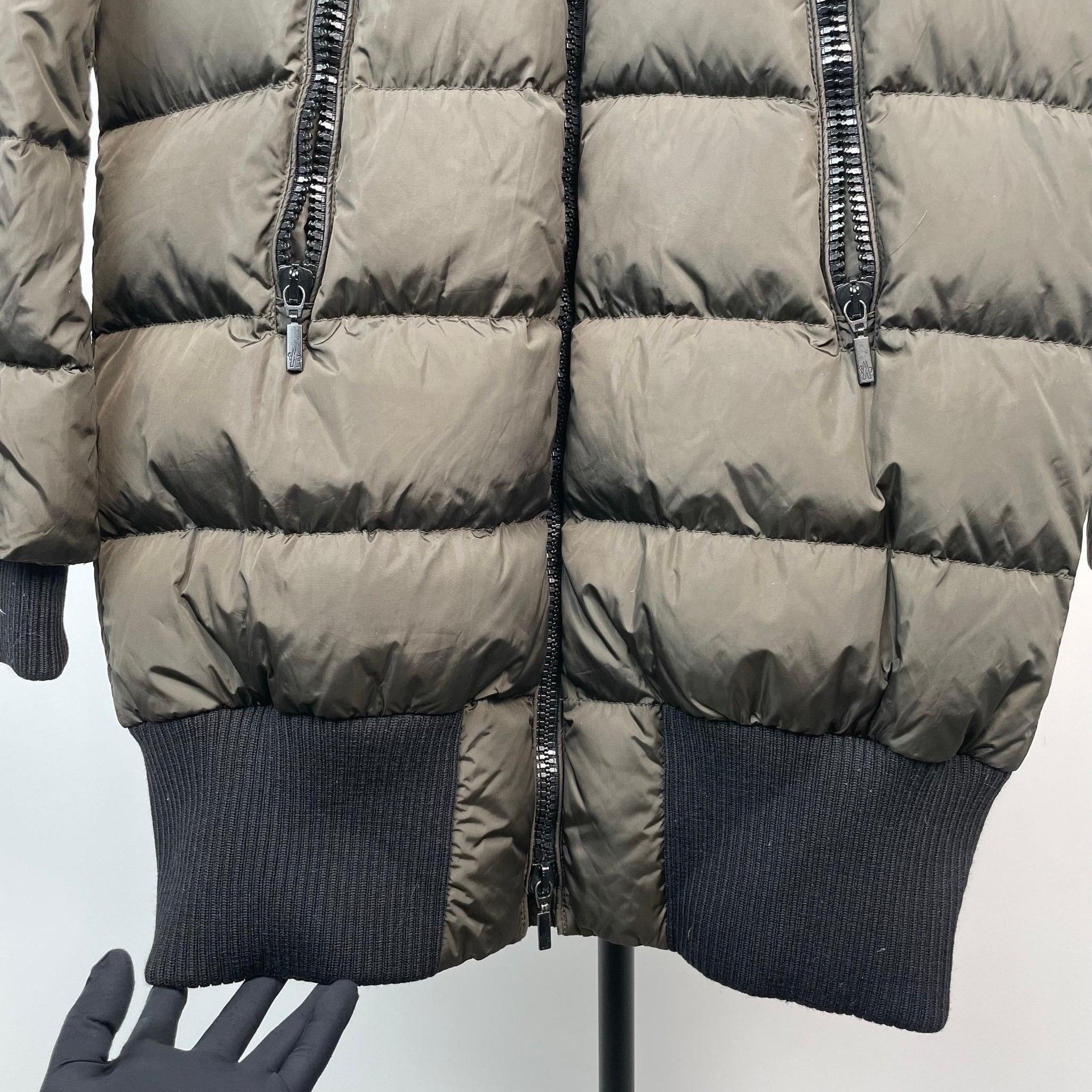 Moncler Moncler Down Green Down Jacket 35 Women Size S / US 4 / IT 40 - 3 Thumbnail