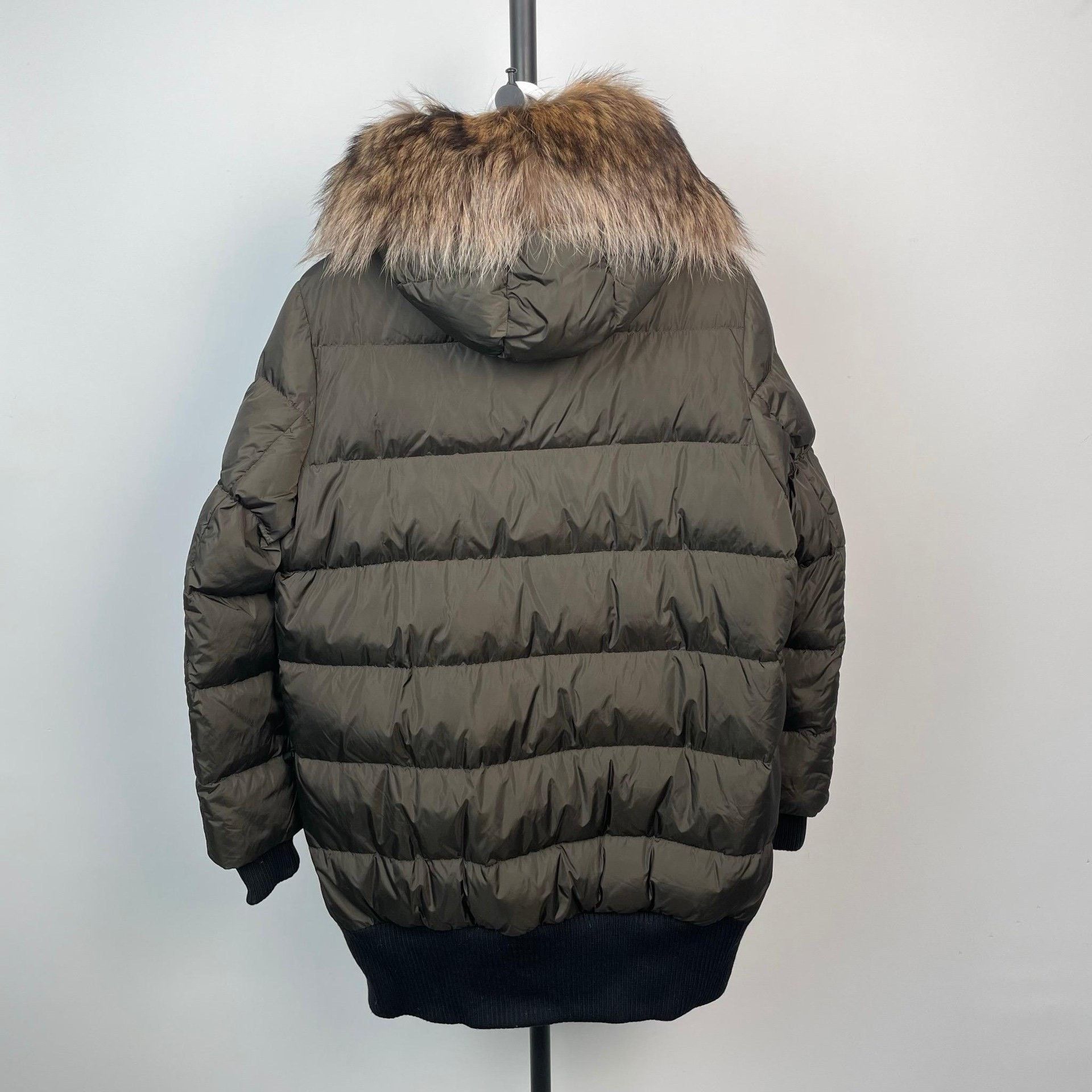 Moncler Moncler Down Green Down Jacket 35 Women Size S / US 4 / IT 40 - 2 Thumbnail