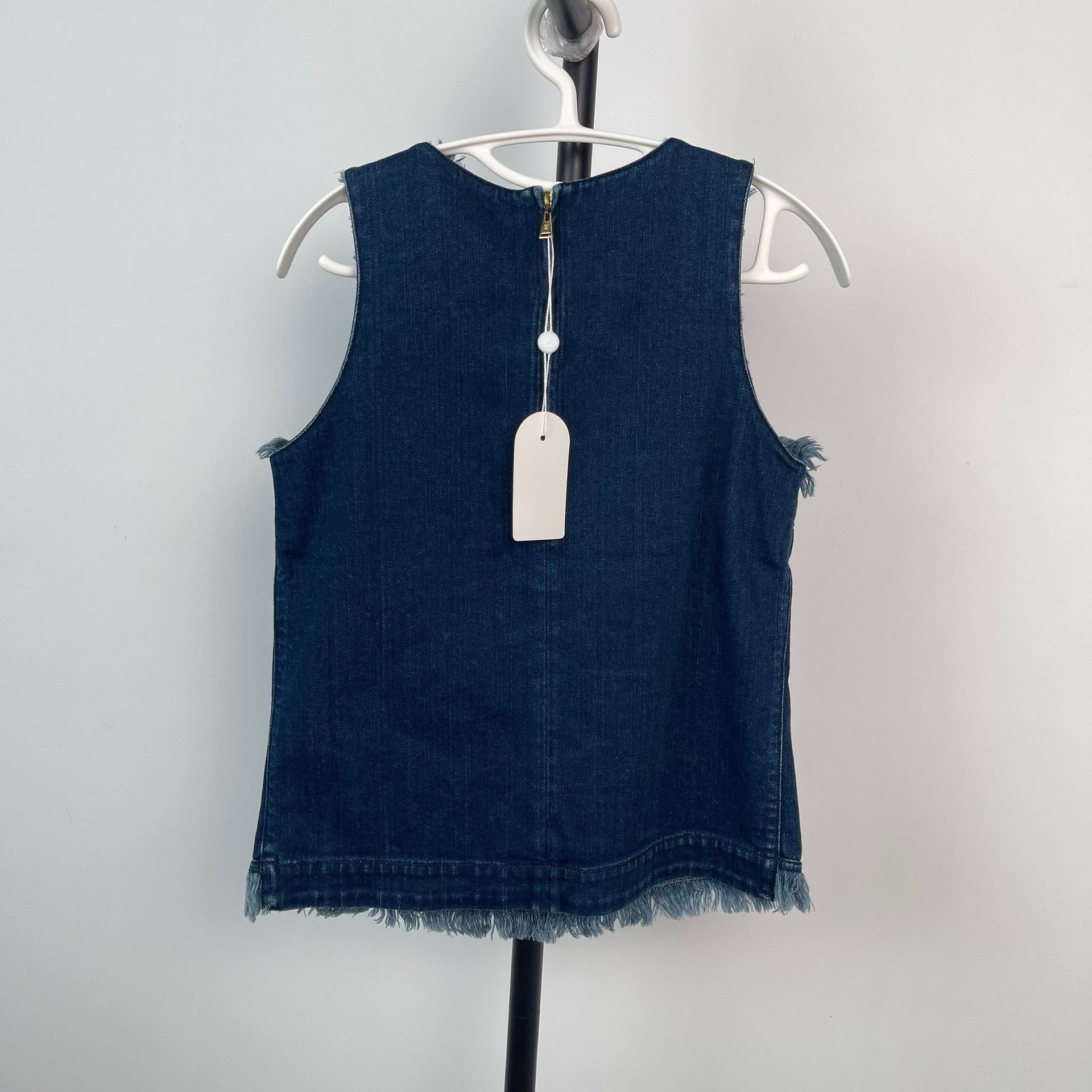 Louis Vuitton Louis Vuitton Blue Vest 36 Women Size S / US 4 / IT 40 - 2 Thumbnail