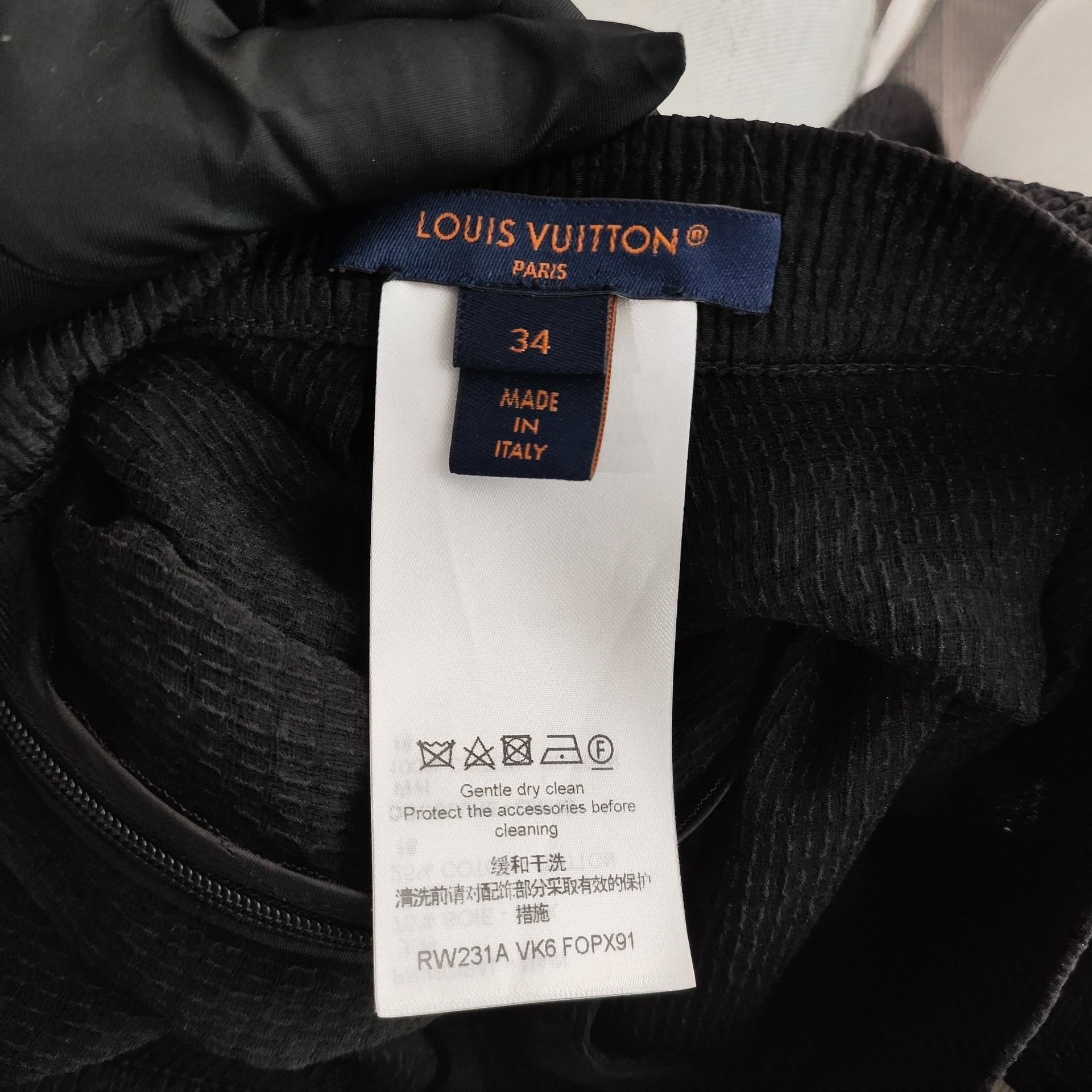 Louis Vuitton Louis Vuitton Black Casual Pants S Men Size US 30 / EU 46 - 3 Thumbnail