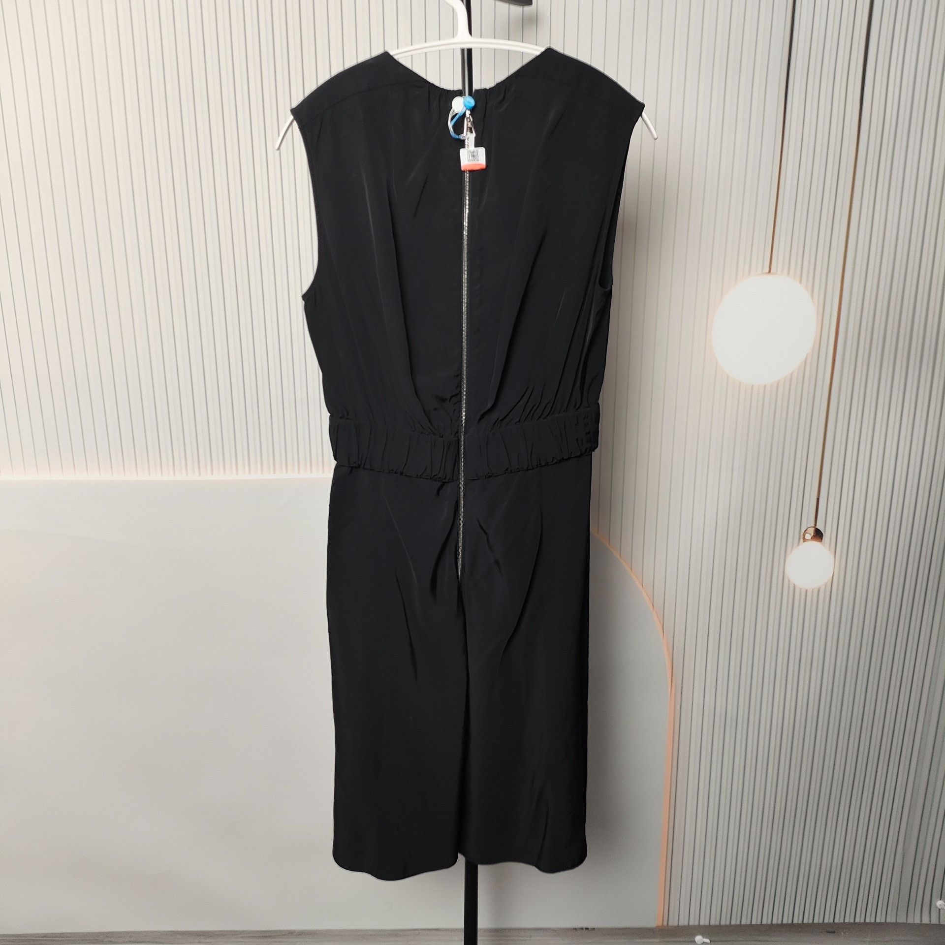 Louis Vuitton Louis Vuitton Black Dress S Women Size S / US 4 / IT 40 - 2 Thumbnail
