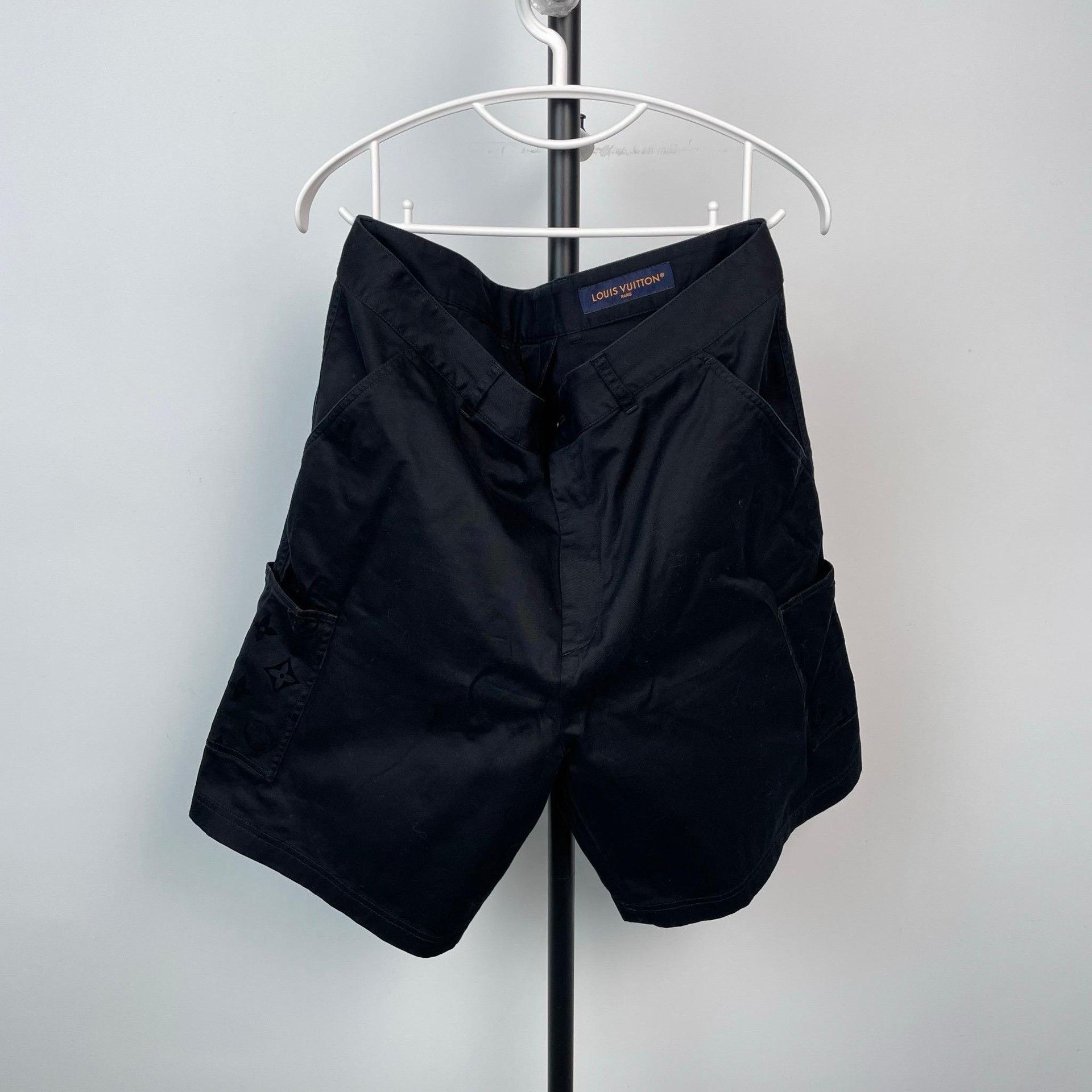 Louis Vuitton Louis Vuitton Casual Pants S Men Size US 30 / EU 46 - 2 Thumbnail