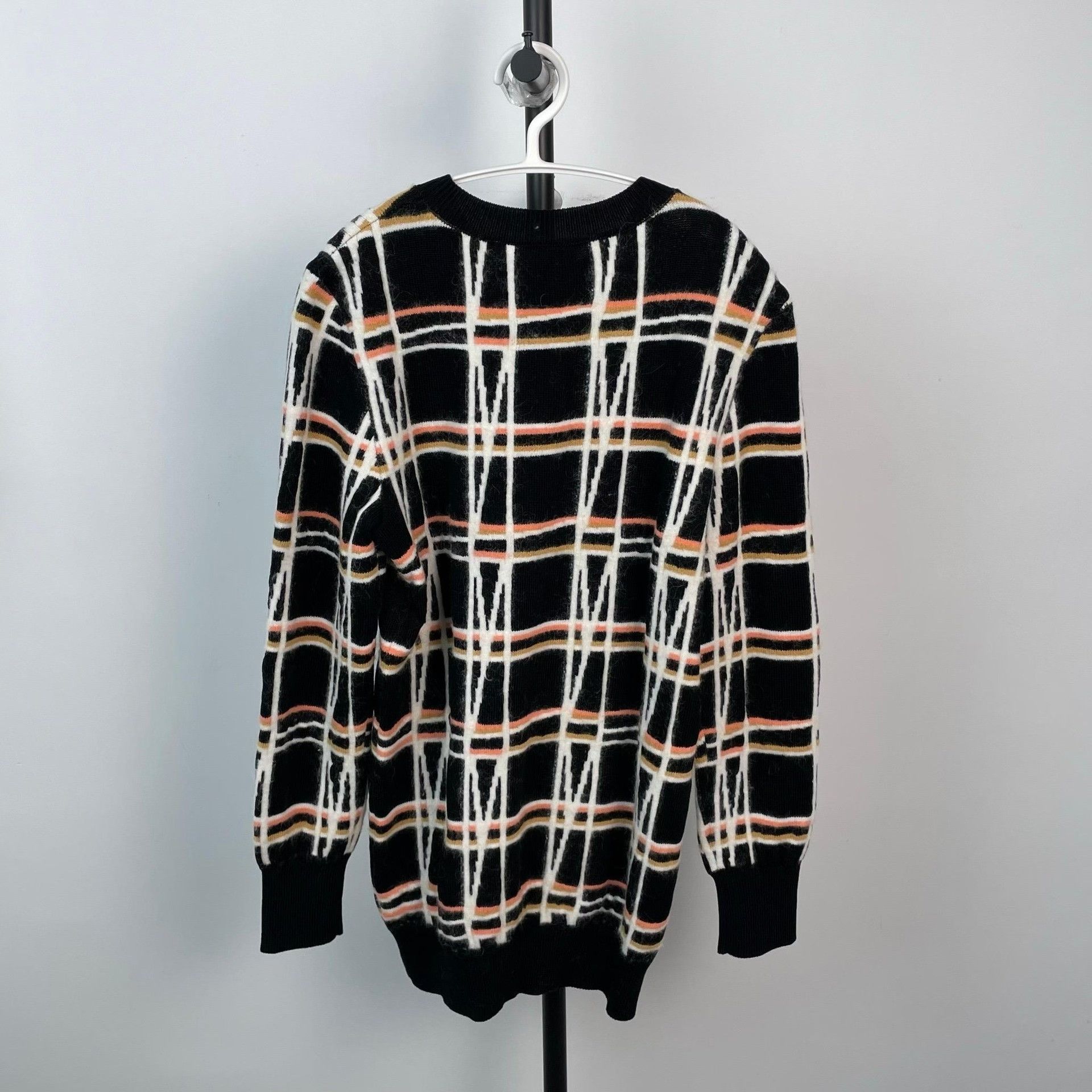 Chanel Chanel Sweater 22 Women Size XS / US 0-2 / IT 36-38 - 2 Thumbnail