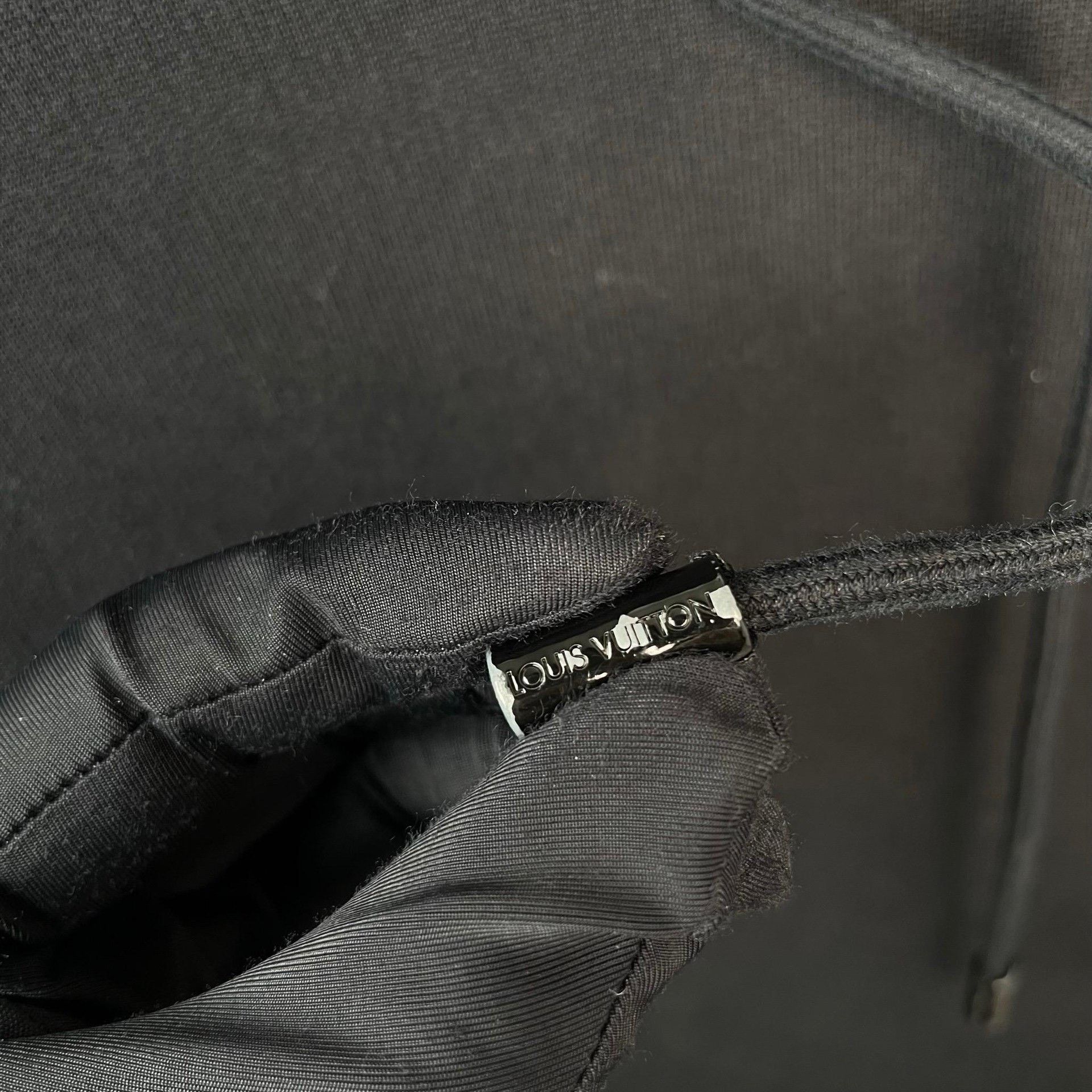 Louis Vuitton Louis Vuitton Black Hoodie S Men Size US S / EU 44-46 / 1 - 5 Thumbnail