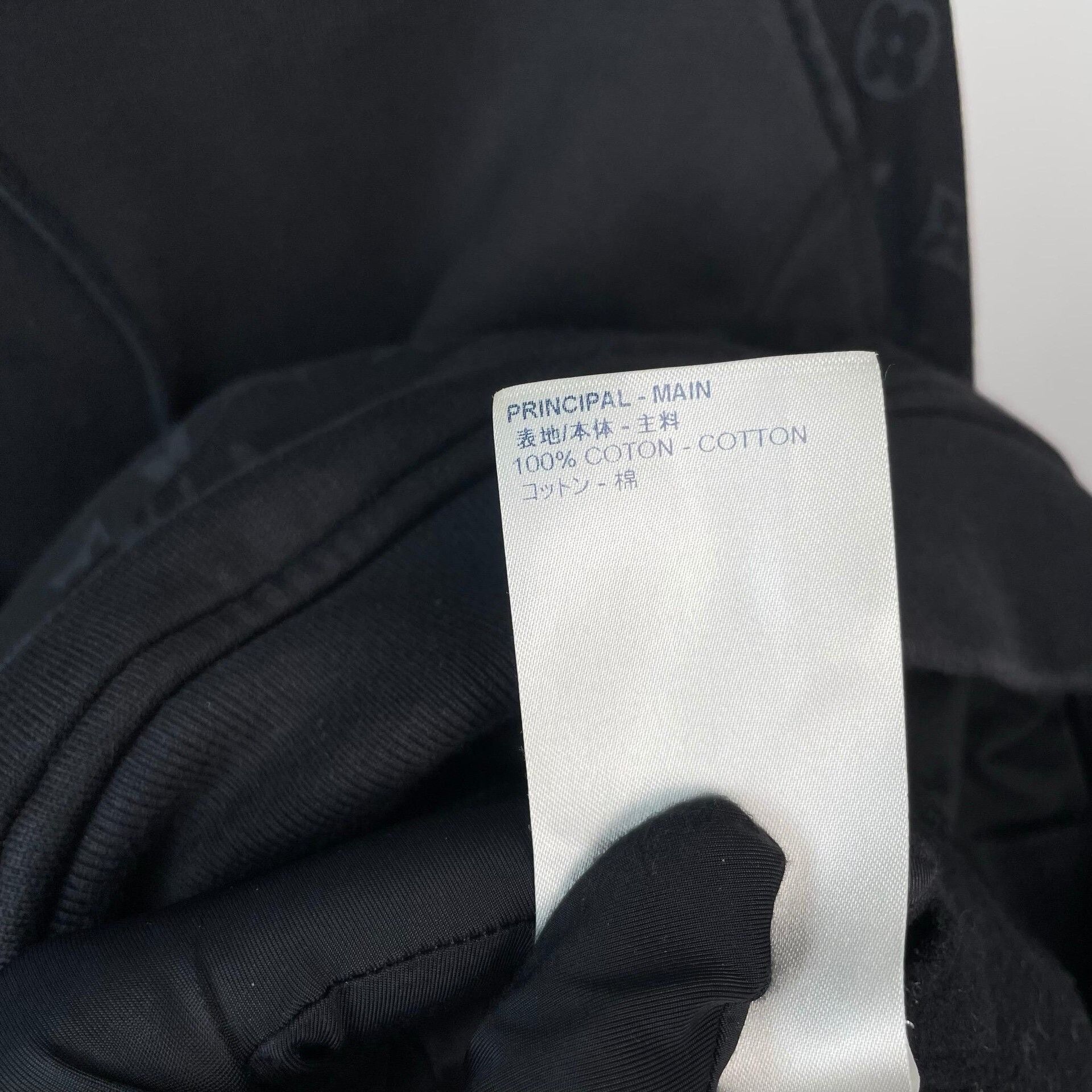 Louis Vuitton Louis Vuitton Black Hoodie S Men Size US S / EU 44-46 / 1 - 8 Thumbnail