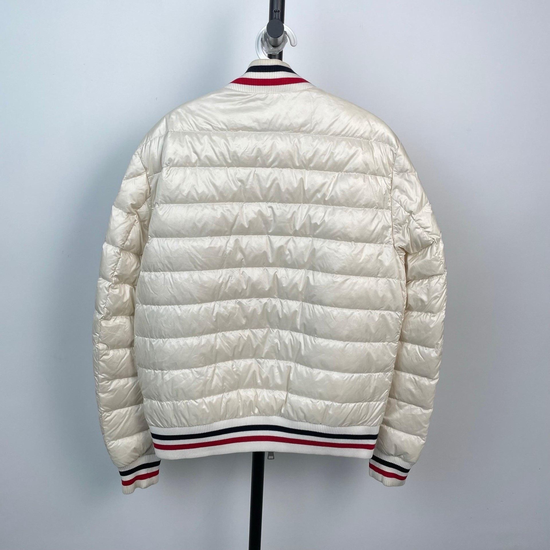 Moncler Moncler Down Striped White Heavy Coat S Men Size US S / EU 44-46 / 1 - 2 Thumbnail