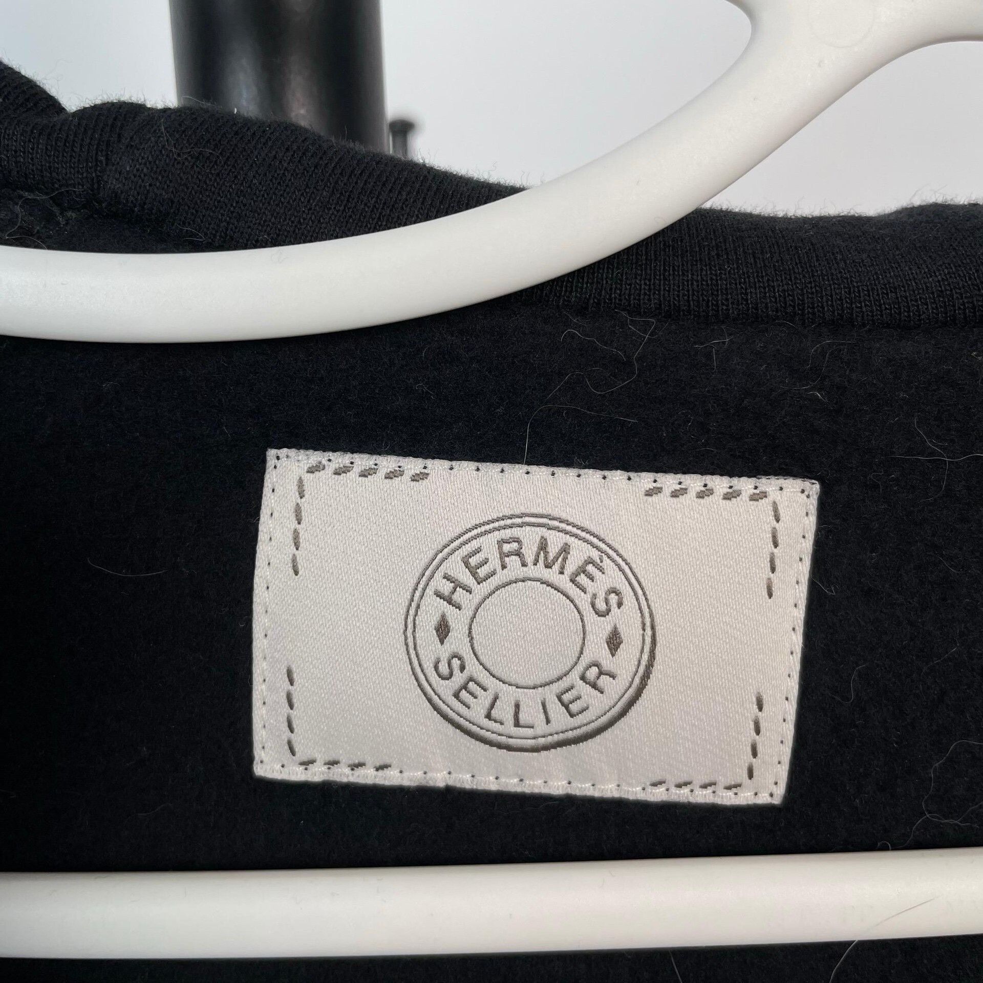Hermes Hermes Black Hoodie M Men Size US M / EU 48-50 / 2 - 3 Thumbnail