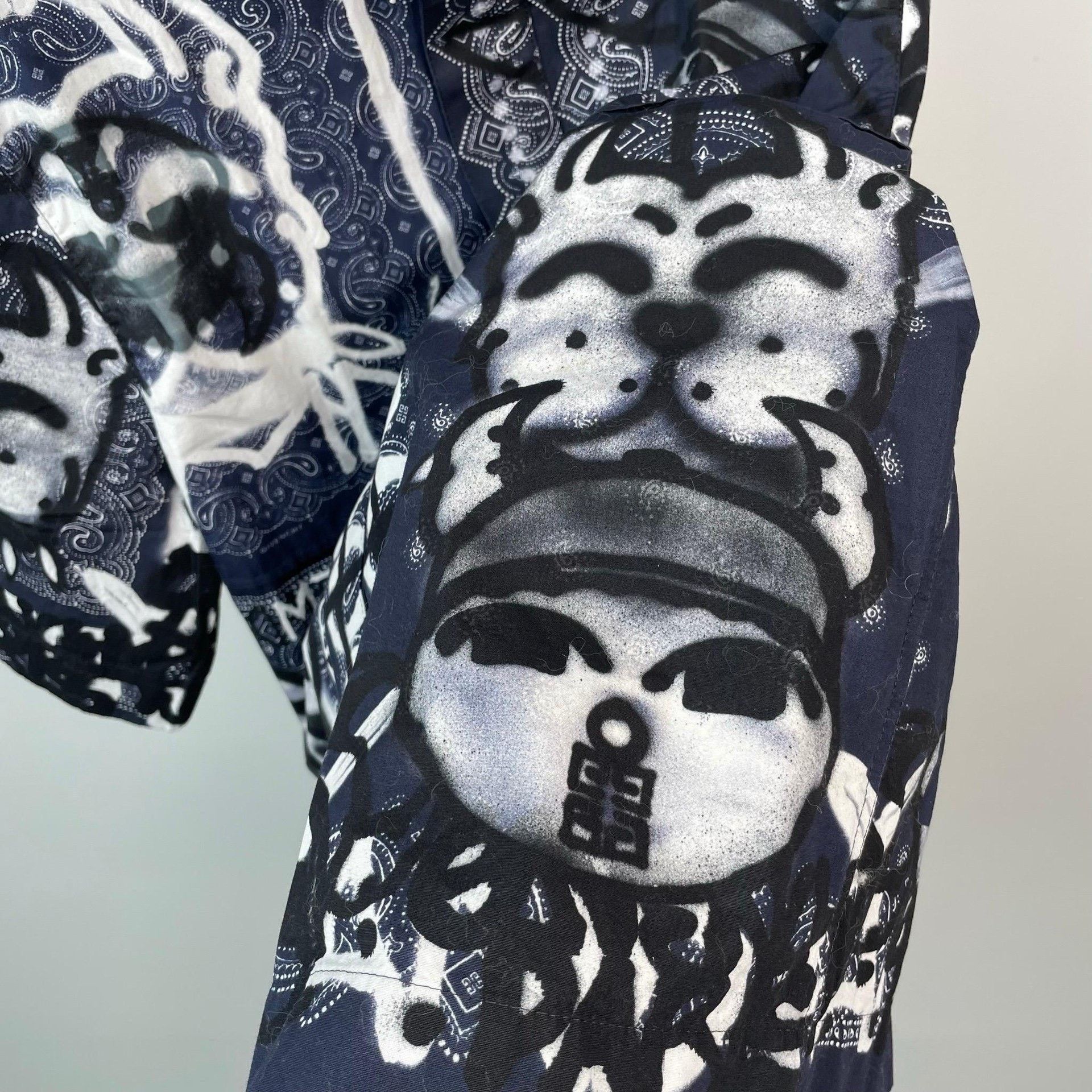 Givenchy Givenchy Blue Shirt M Men Size US M / EU 48-50 / 2 - 9 Thumbnail