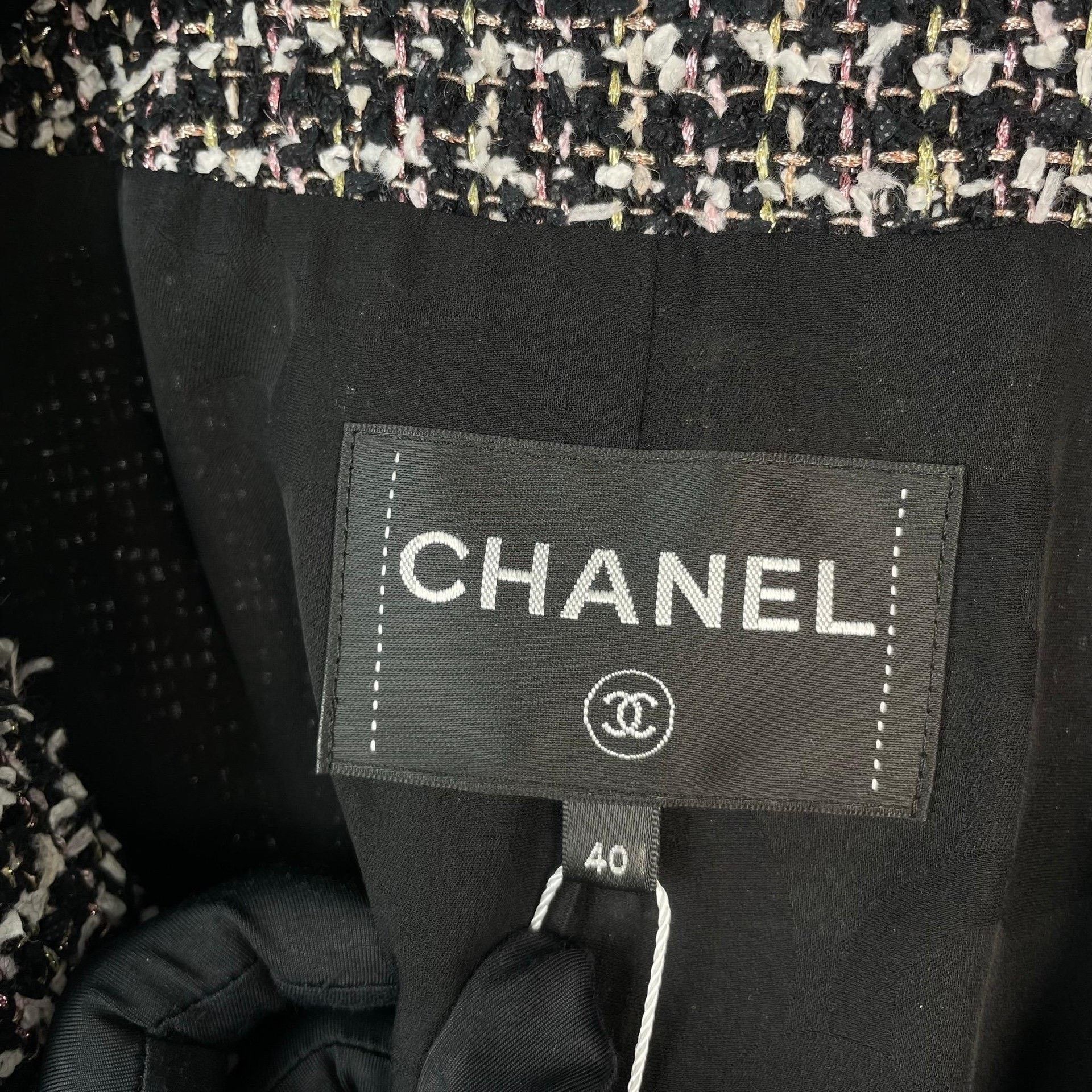 Chanel Chanel Black Light Jacket 40 Men Size US M / EU 48-50 / 2 - 5 Thumbnail