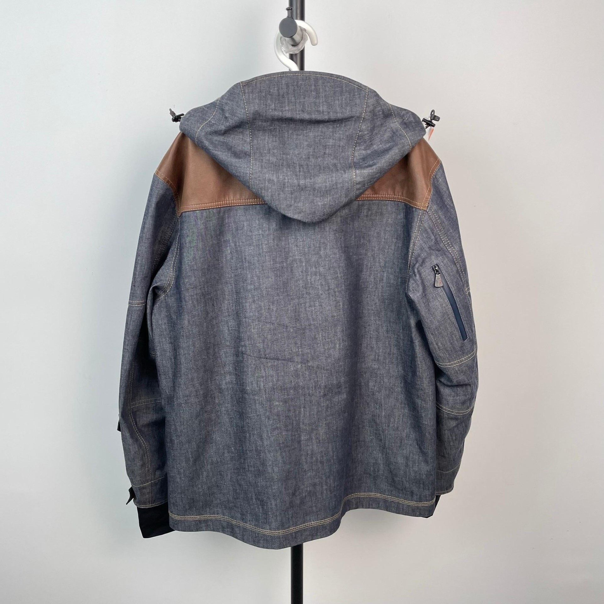 Moncler Moncler Gray Light Jacket 25 Men Size US XS / EU 42 / 0 - 2 Thumbnail