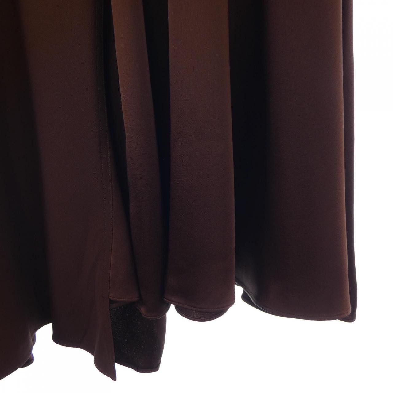 Other Other Rochas Skirt Others Skirts DUTY FREE for USA Size ONE SIZE - 6 Thumbnail