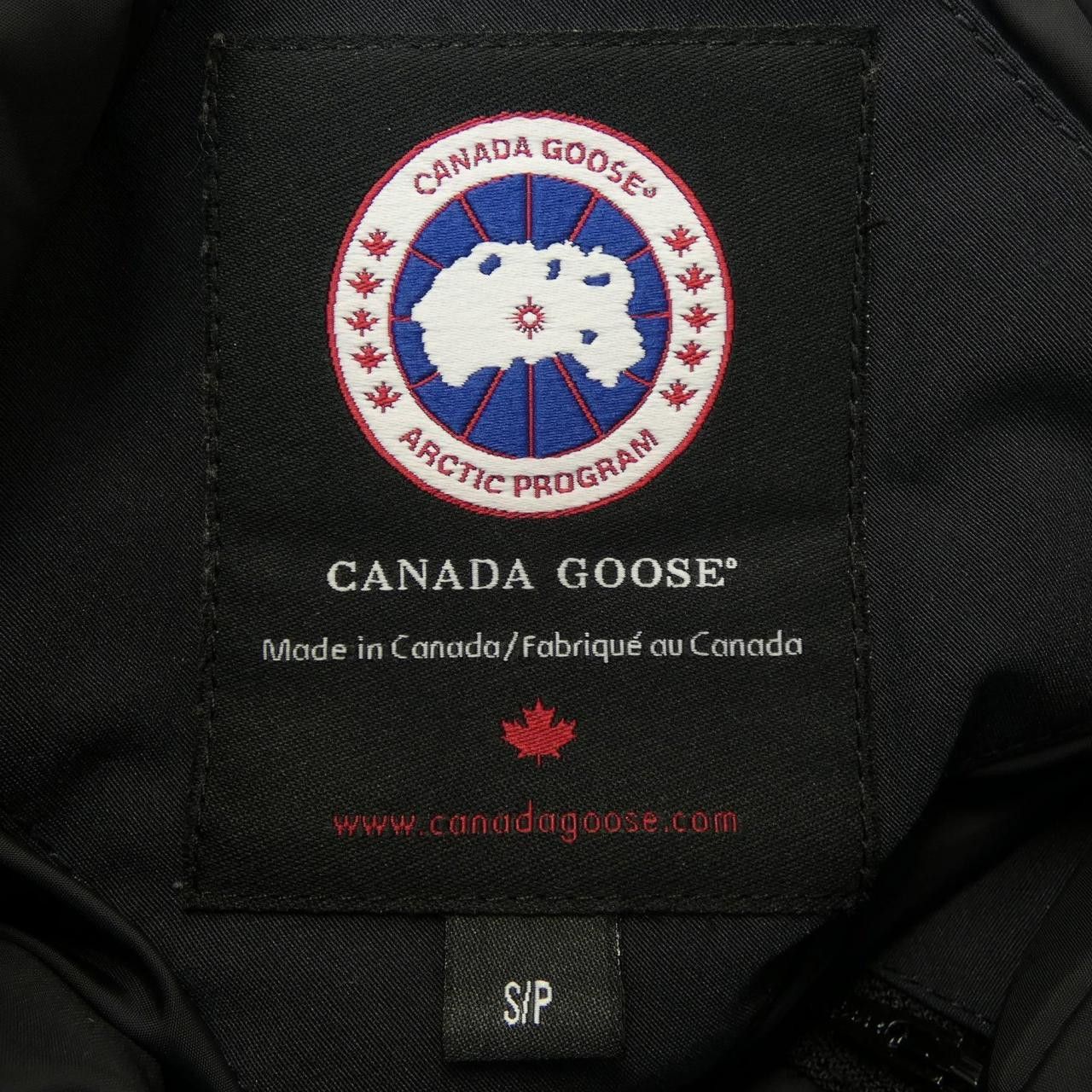 Canada Goose Canada Goose Canada Goose GLADBURY Down Jacket Textile Outerwear 3571JM DUTY FREE for USA Size ONE SIZE - 4 Thumbnail