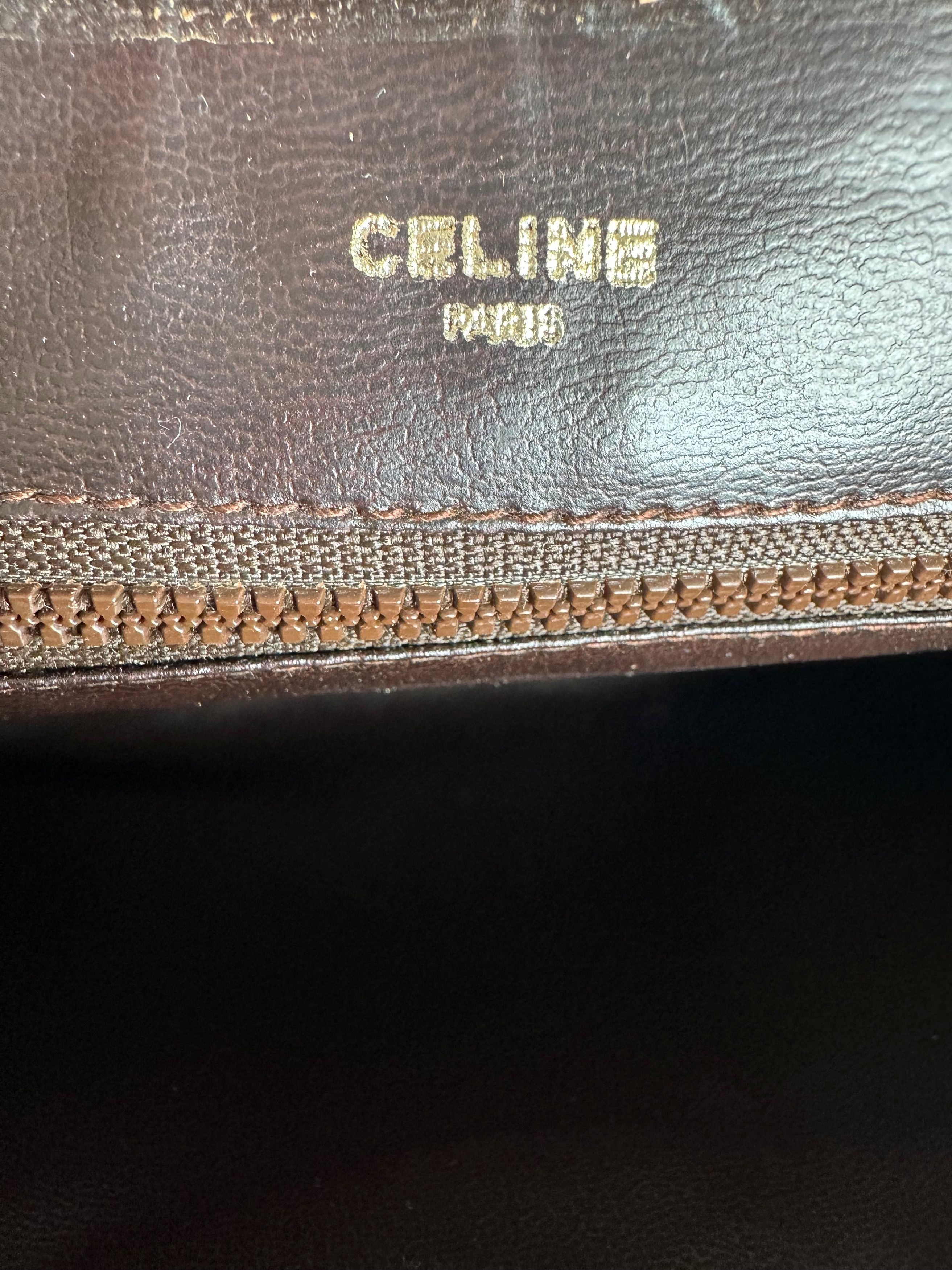 Celine Vintage Paris Triomphe Cariage Logo Leather Clutch Beige Bro Size ONE SIZE - 5 Thumbnail