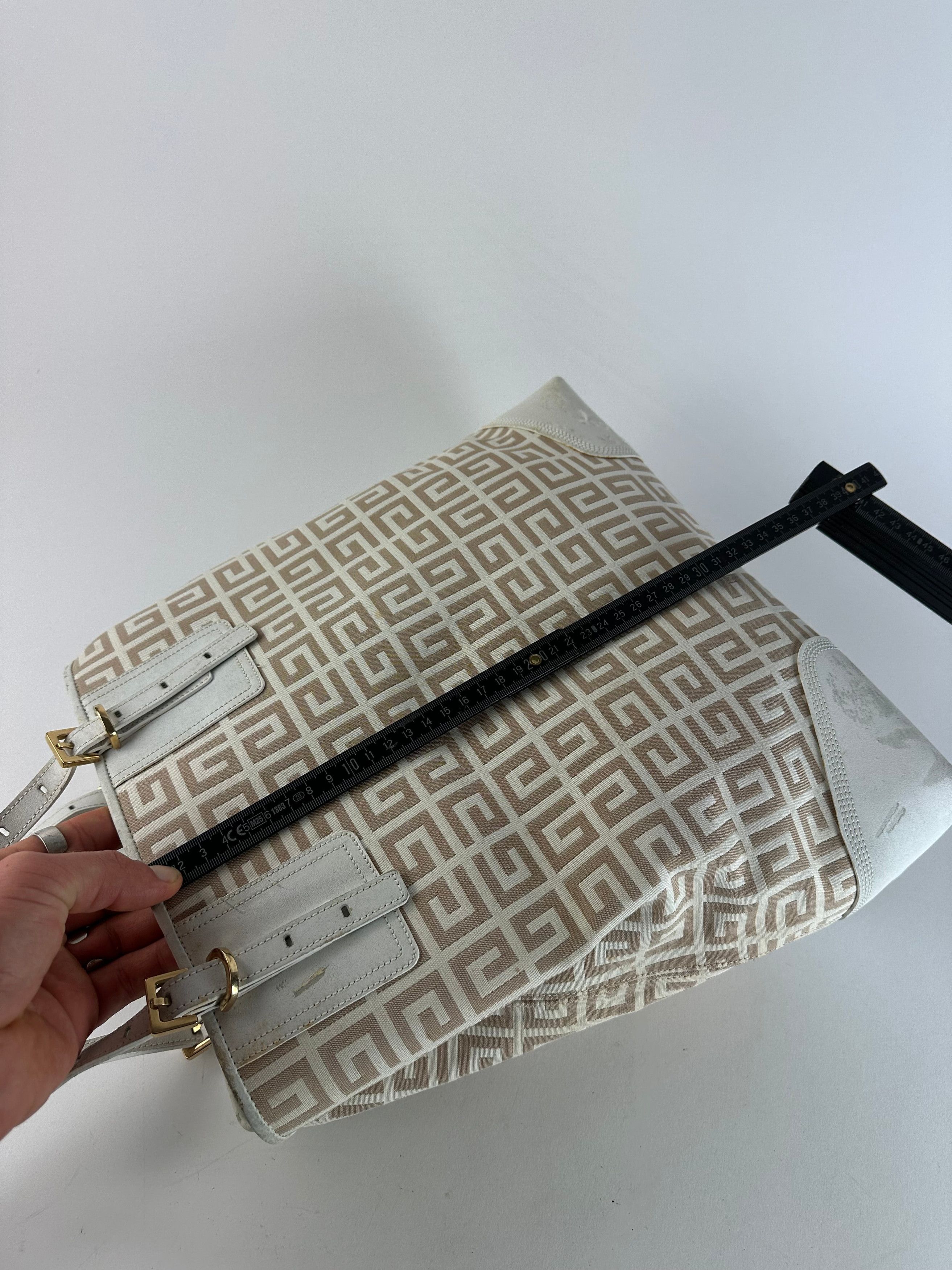 Givenchy Vintage Monogram Leather Canvas Bag White Gold Size ONE SIZE - 12 Thumbnail