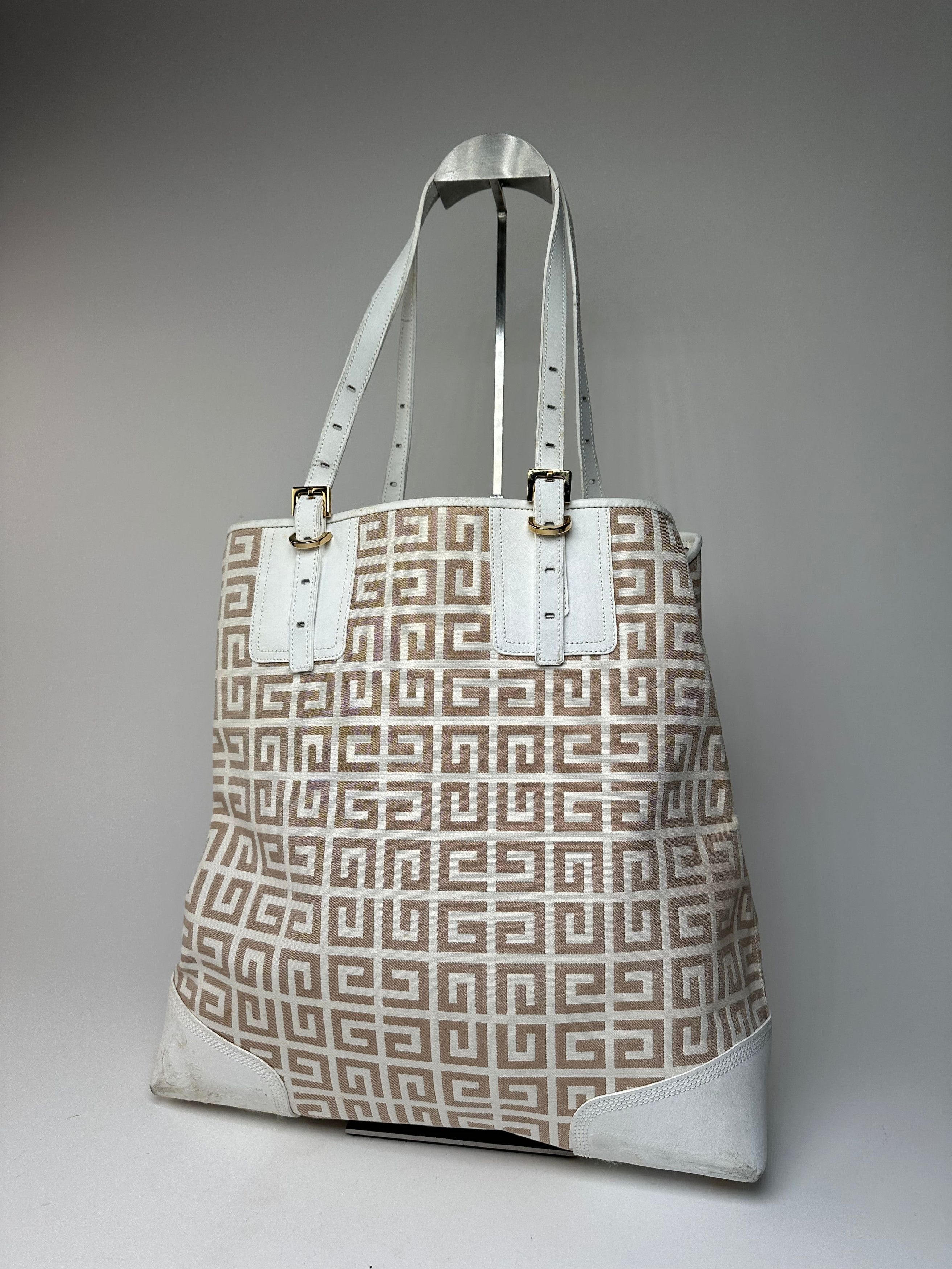 Givenchy Vintage Monogram Leather Canvas Bag White Gold Size ONE SIZE - 2 Thumbnail