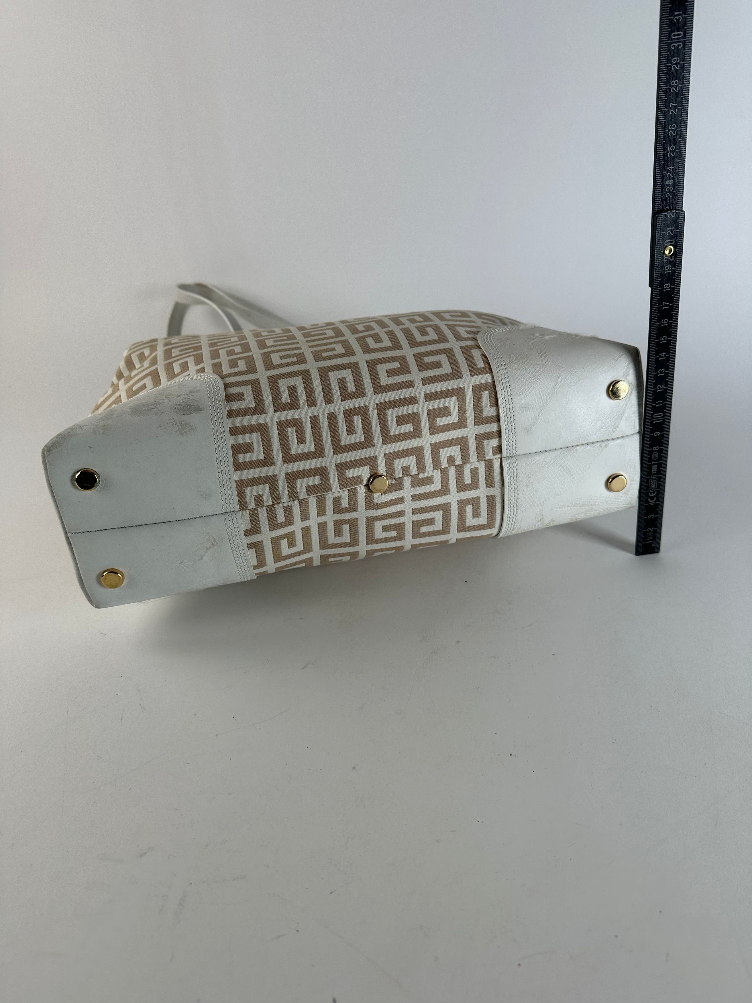 Givenchy Vintage Monogram Leather Canvas Bag White Gold Size ONE SIZE - 13 Thumbnail