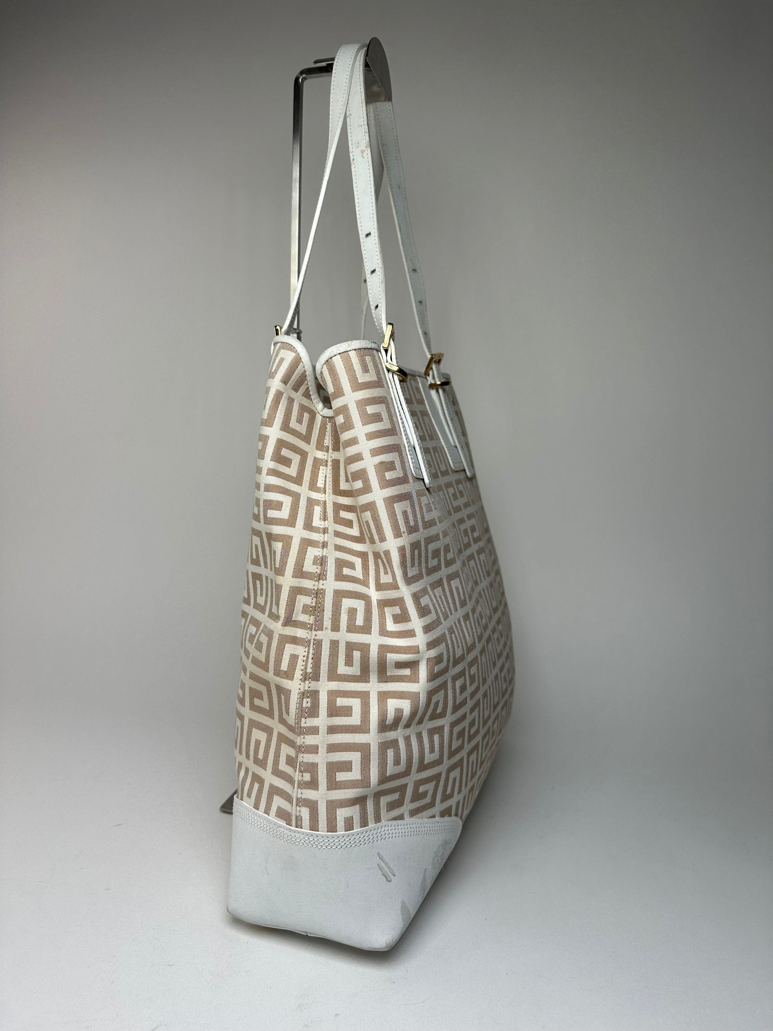 Givenchy Vintage Monogram Leather Canvas Bag White Gold Size ONE SIZE - 10 Thumbnail