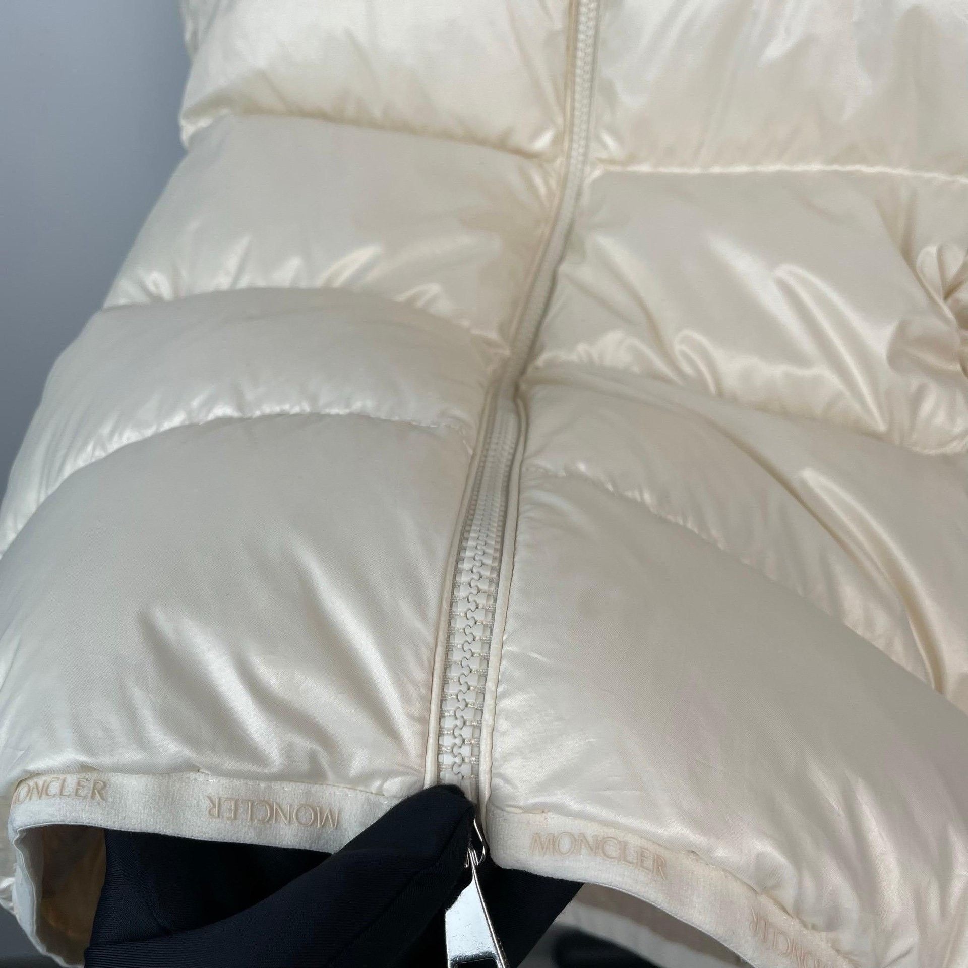 Moncler Moncler Heavy Coat 24 Men Size US XS / EU 42 / 0 - 7 Thumbnail