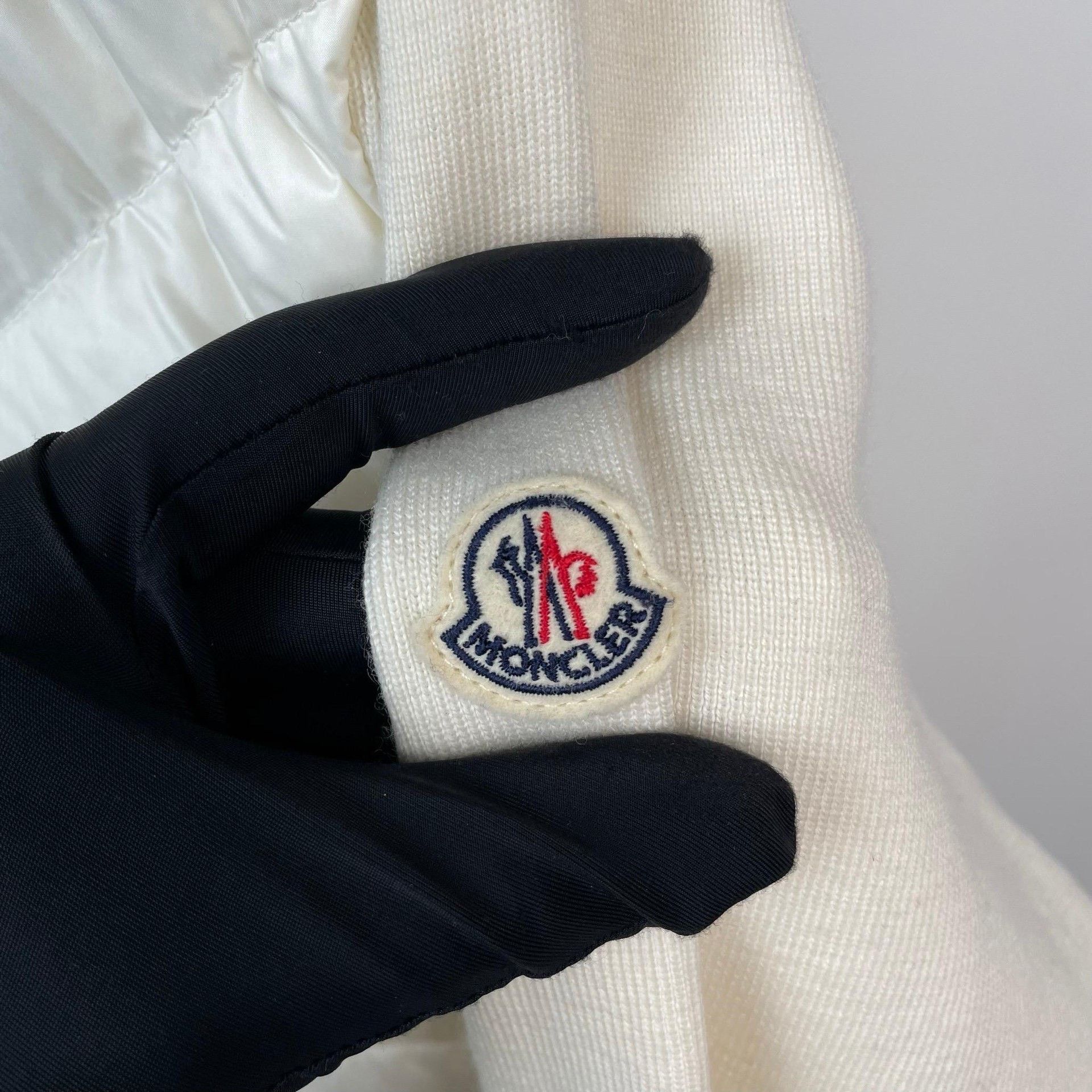 Moncler Moncler White Heavy Coat M Men Size US M / EU 48-50 / 2 - 4 Thumbnail