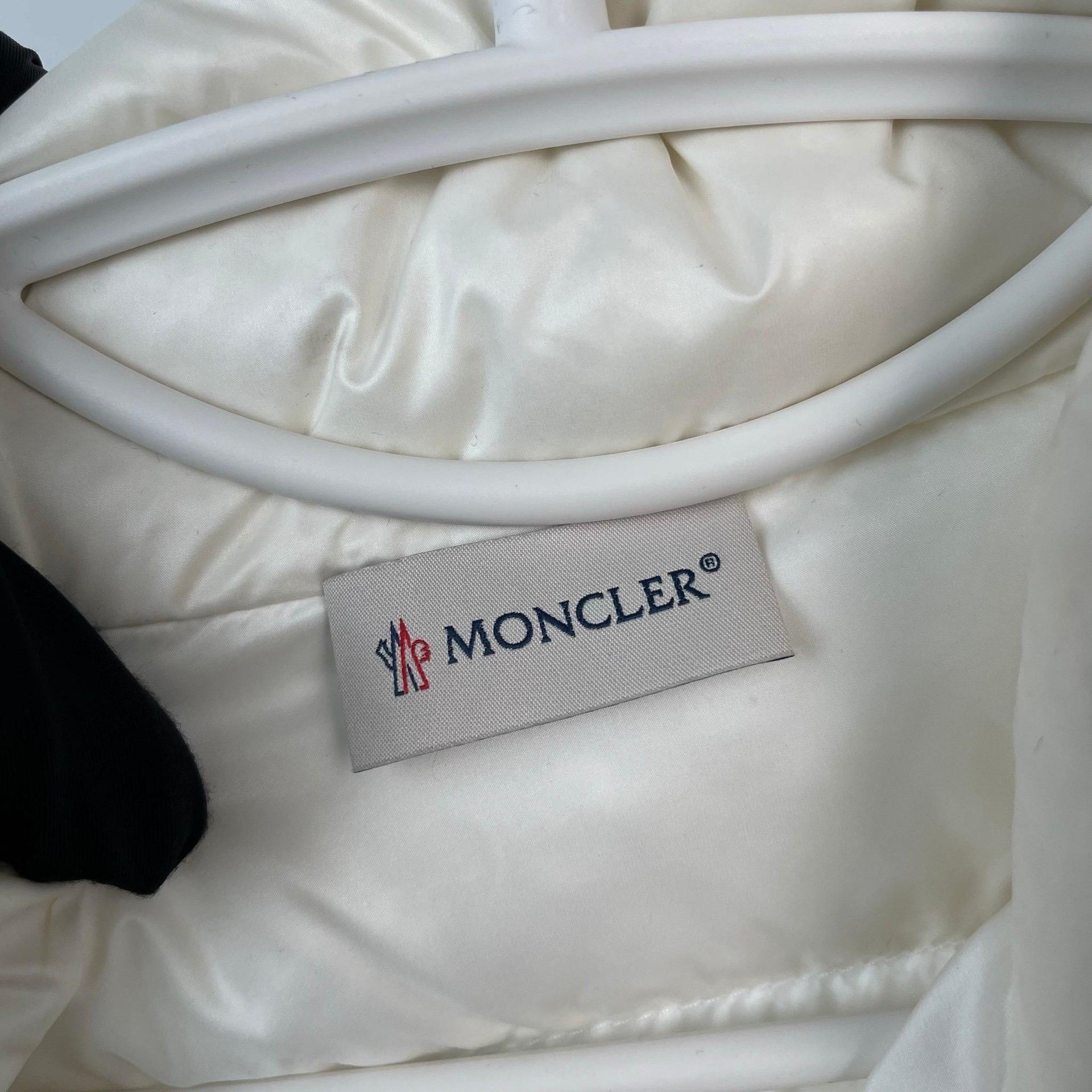 Moncler Moncler White Heavy Coat M Men Size US M / EU 48-50 / 2 - 5 Thumbnail