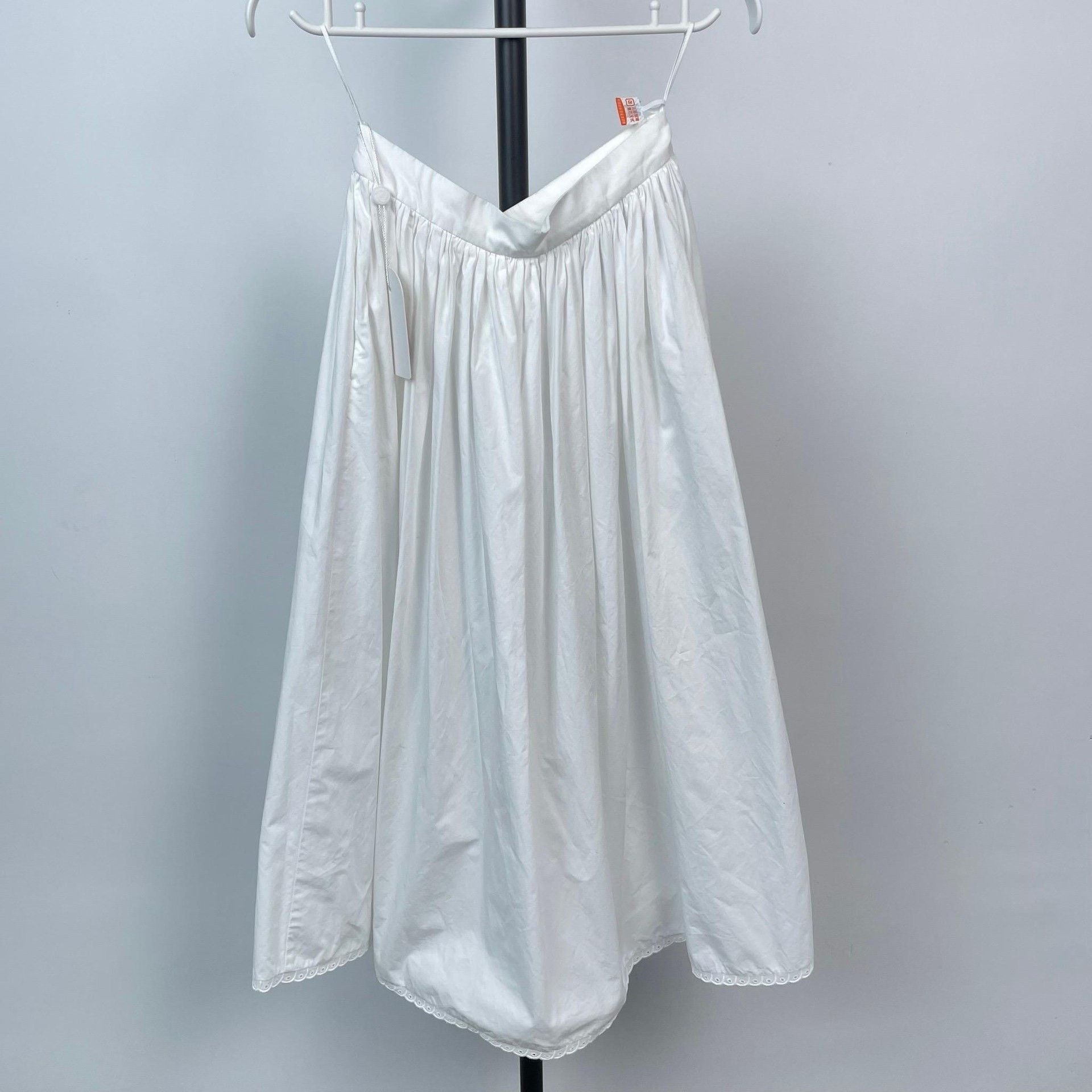 Miu Miu Miu Miu White Skirt 38 Women Size 38" / US 16 / IT 52 - 2 Thumbnail