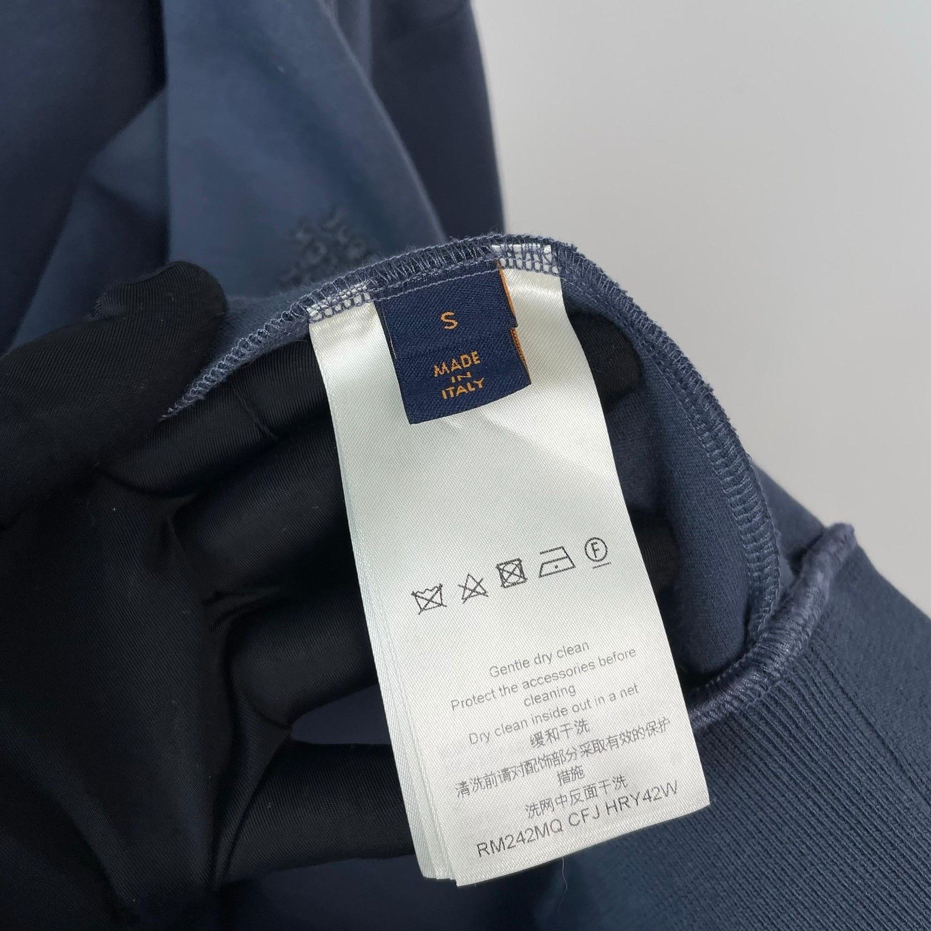 Louis Vuitton Louis Vuitton Blue Jacket M Women Size M / US 6-8 / IT 42-44 - 8 Thumbnail