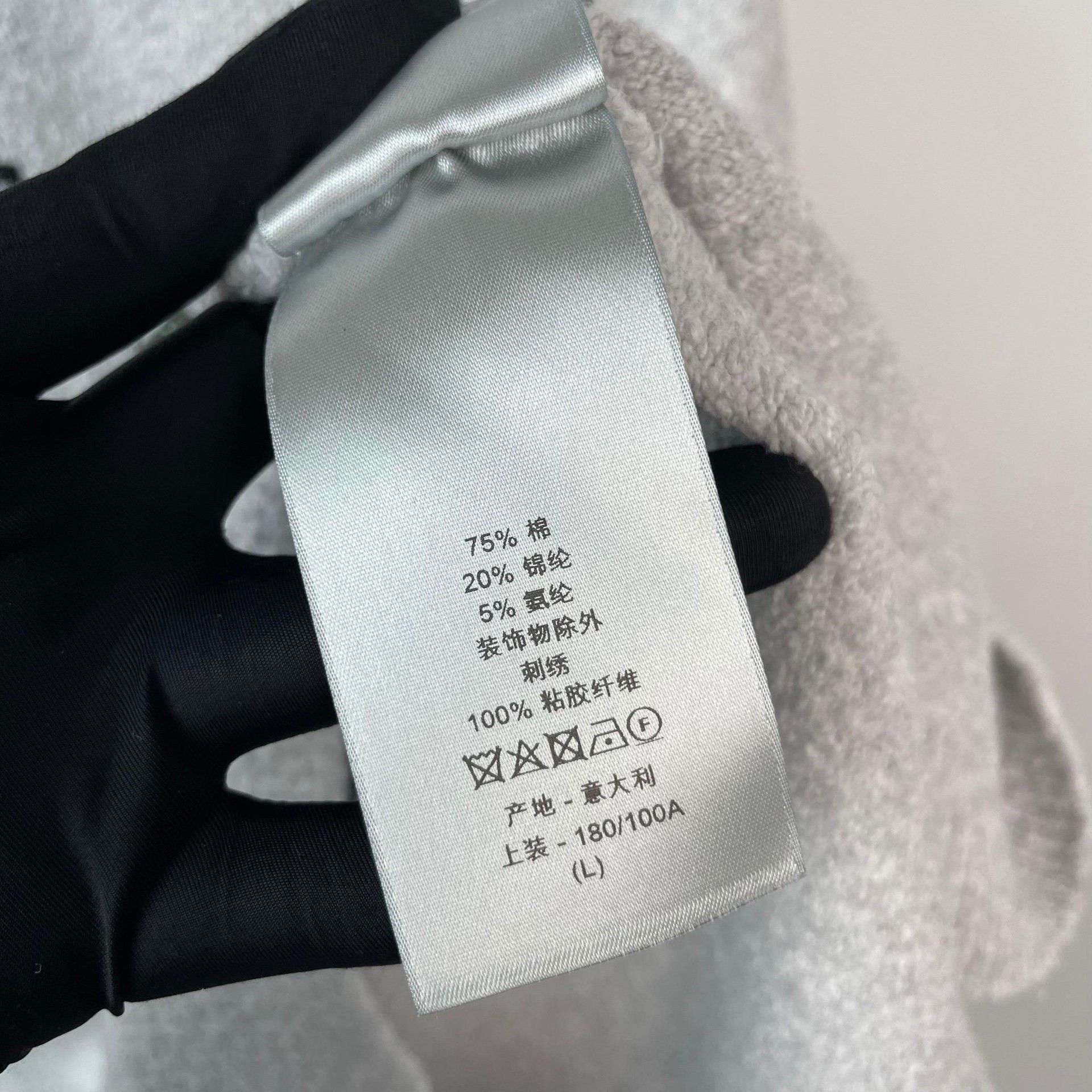 Dior Dior Floral Embroidered Gray Sweater L Women Size L / US 10 / IT 46 - 6 Thumbnail