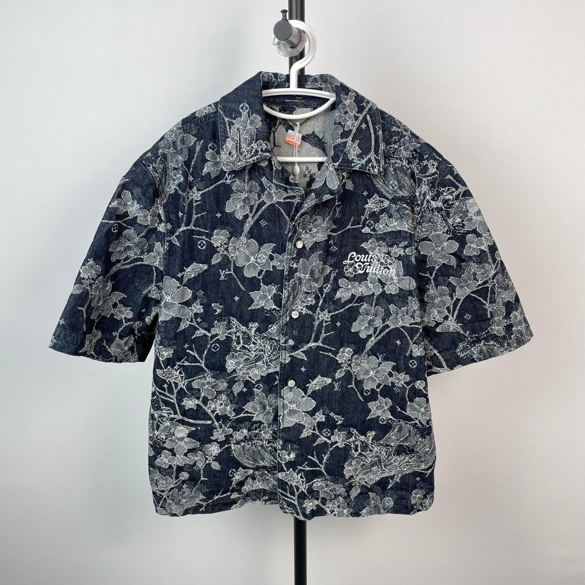Louis Vuitton Louis Vuitton Blue T-Shirt M Men Size US M / EU 48-50 / 2 - 6 Thumbnail