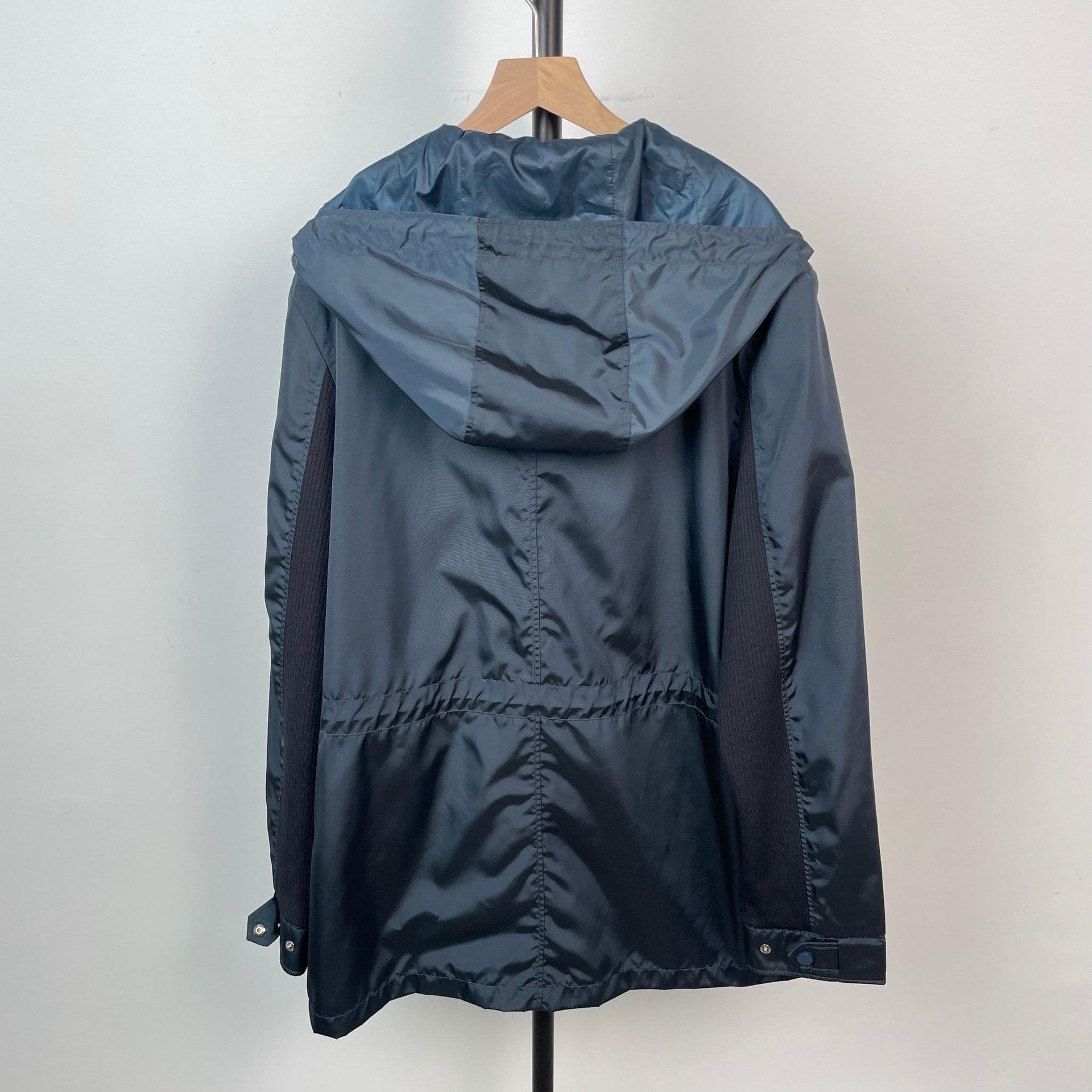 Louis Vuitton Louis Vuitton Blue Light Jacket S Men Size US S / EU 44-46 / 1 - 2 Thumbnail