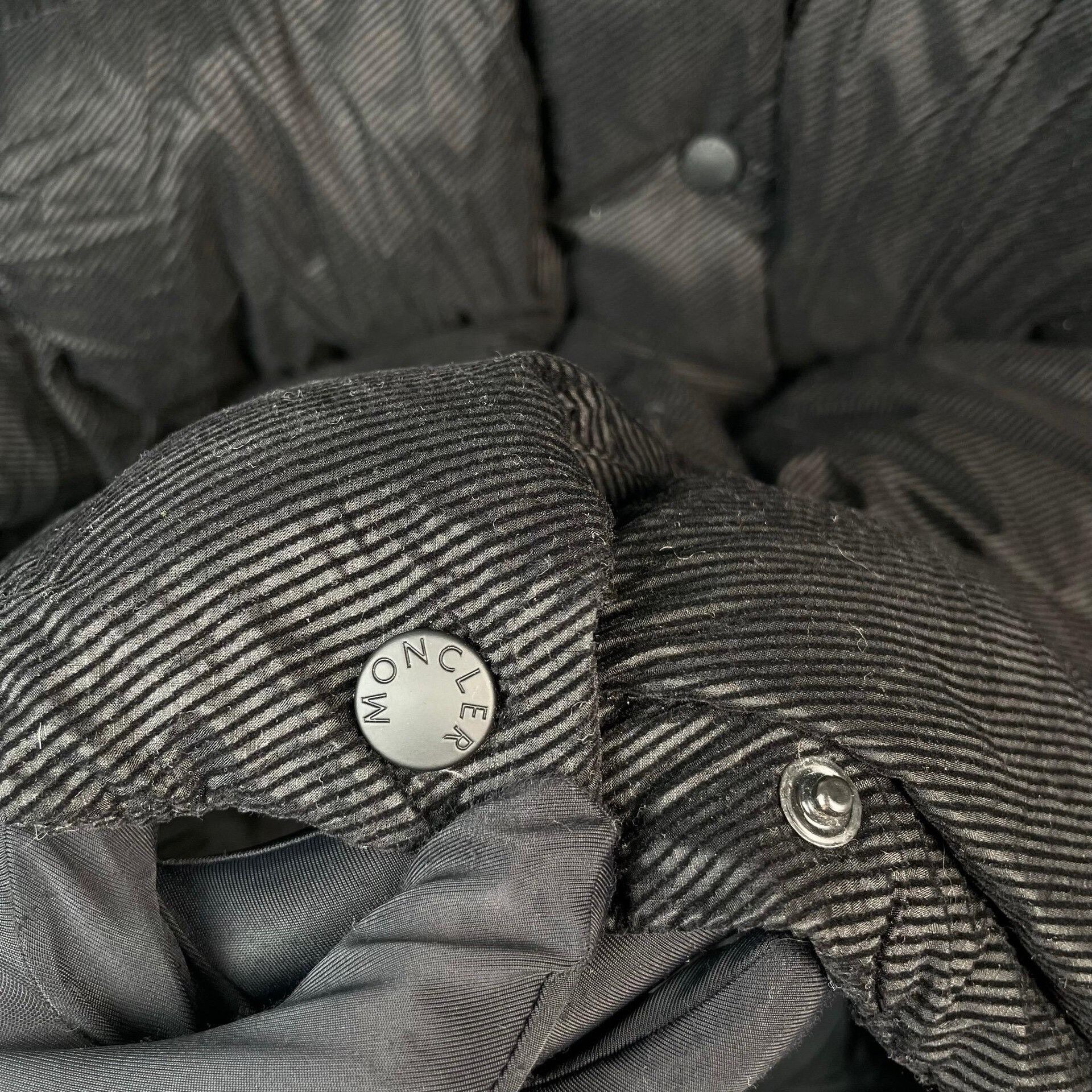 Moncler Moncler Black Heavy Coat 37 Men Size US S / EU 44-46 / 1 - 4 Thumbnail
