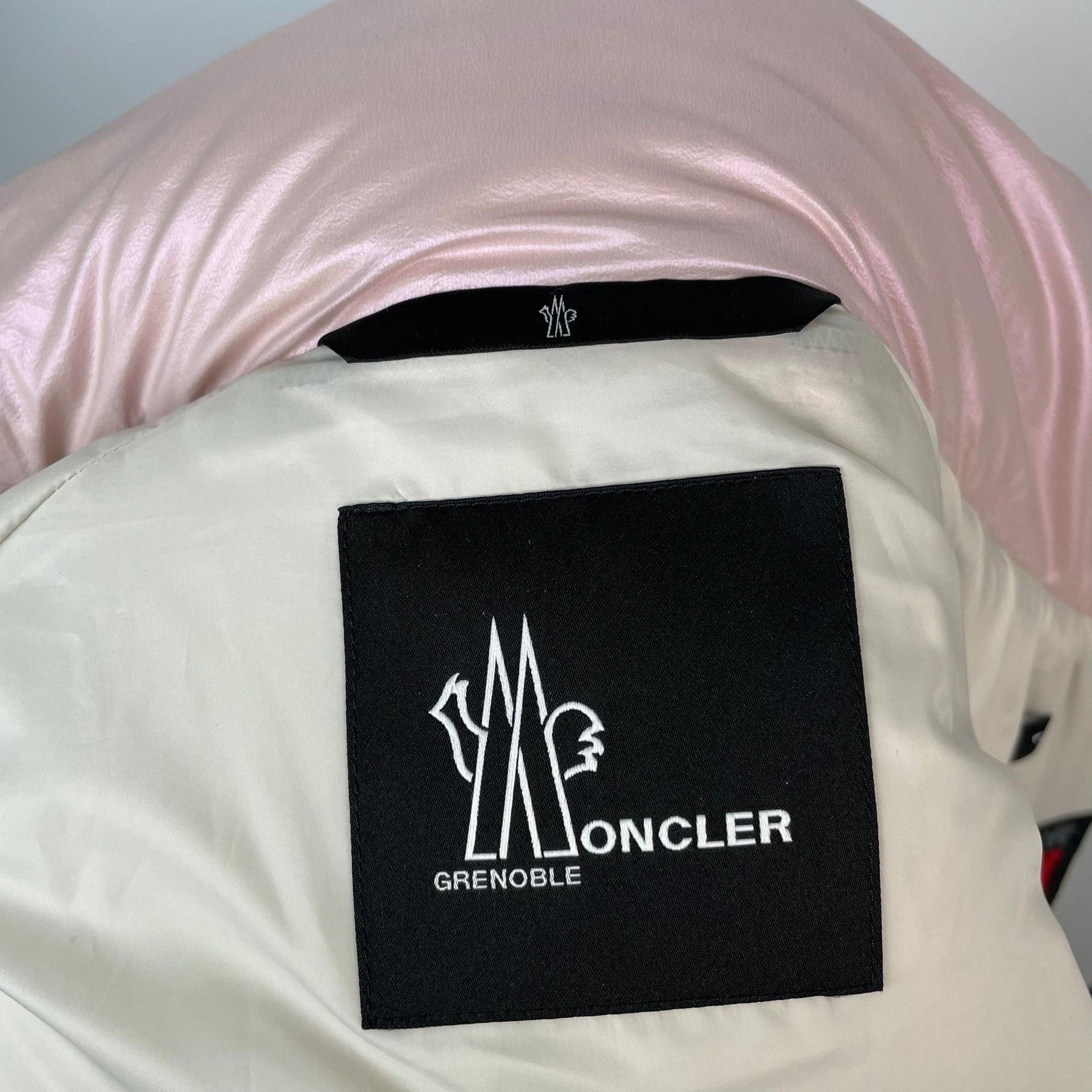 Moncler Moncler Pink Down Jacket 25 Women Size XS / US 0-2 / IT 36-38 - 7 Thumbnail