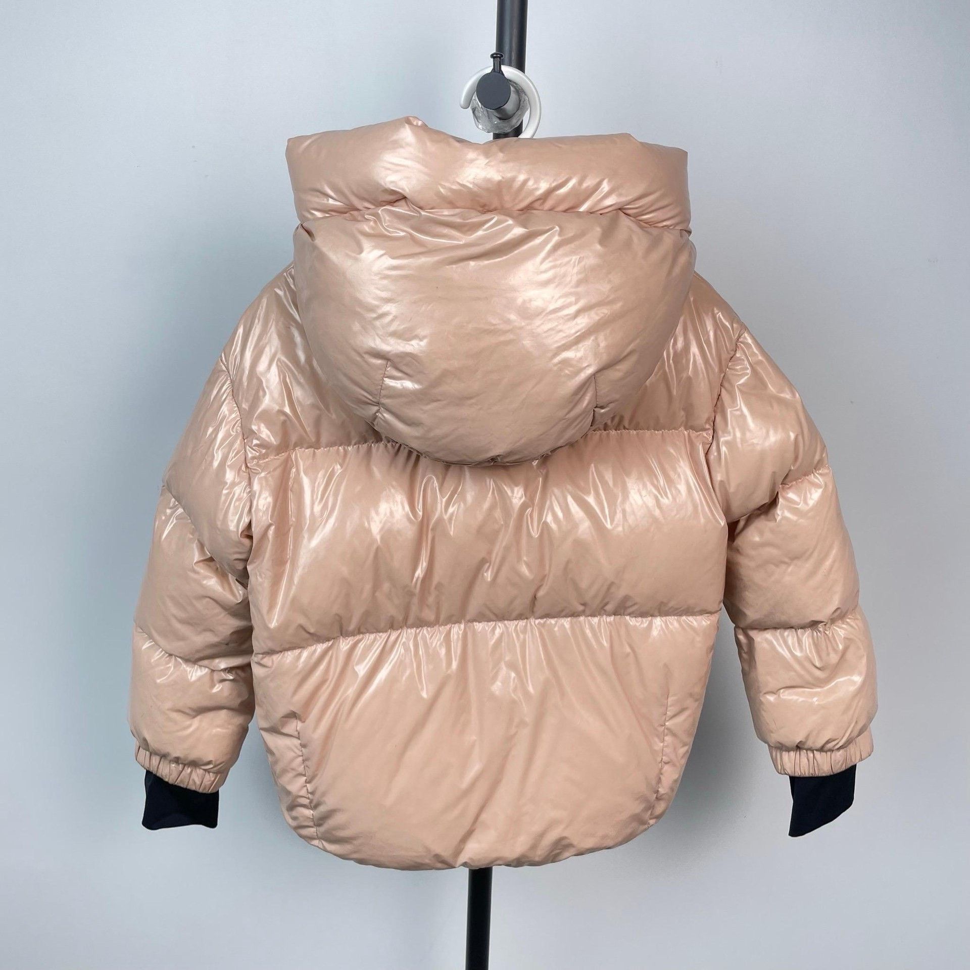 Moncler Moncler Pink Down Jacket 24 Women Size XS / US 0-2 / IT 36-38 - 2 Thumbnail