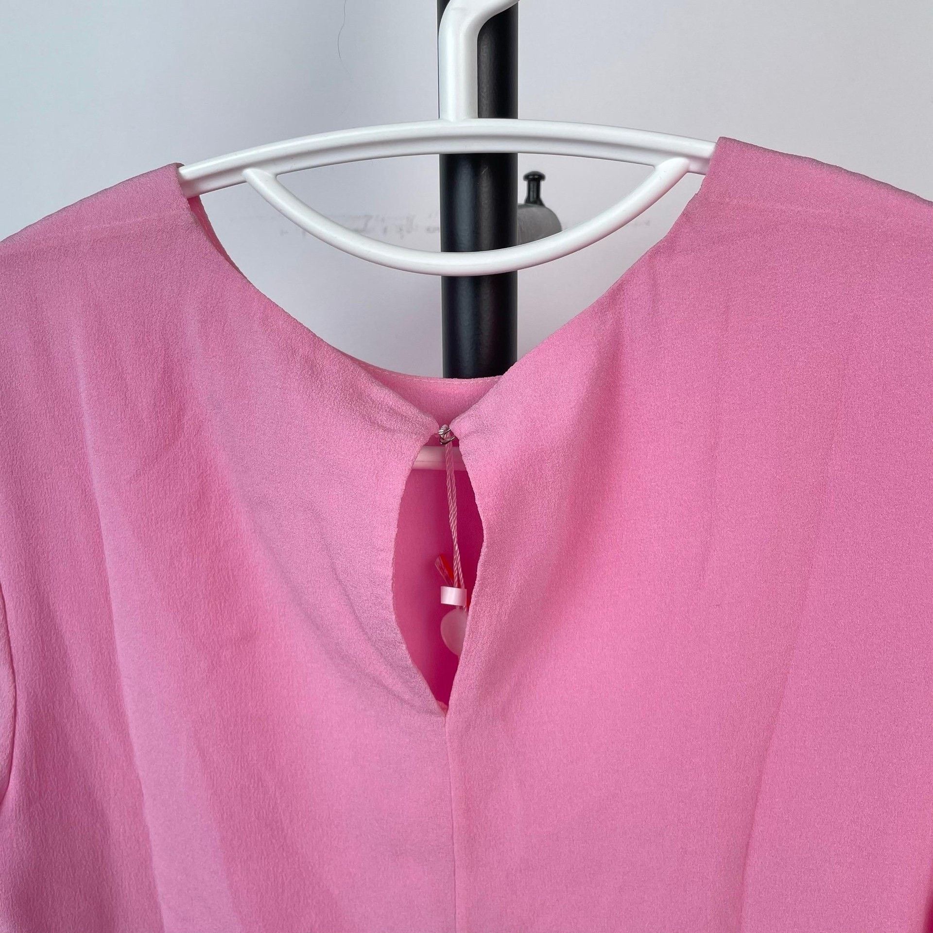 Chanel Chanel Silk Pink T-Shirt 34 Women Size XS / US 0-2 / IT 36-38 - 2 Thumbnail