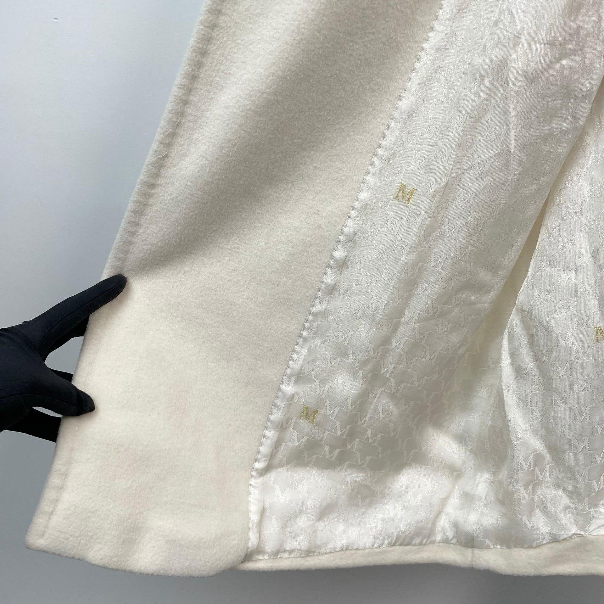 Max Mara Max Mara Long White Coat 34 Women Size XS / US 0-2 / IT 36-38 - 3 Thumbnail