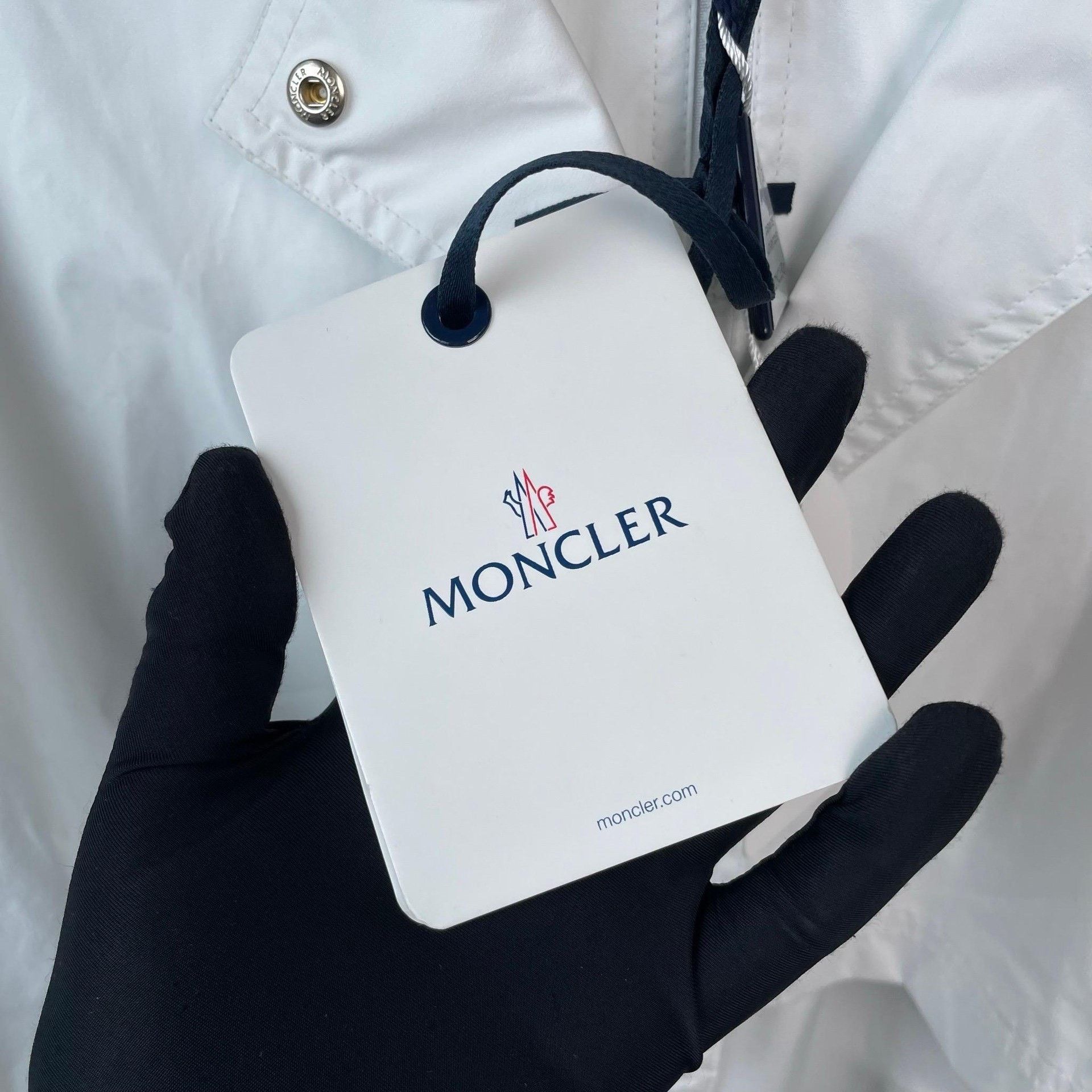 Moncler Moncler Long White Coat XS Women Size XS / US 0-2 / IT 36-38 - 4 Thumbnail