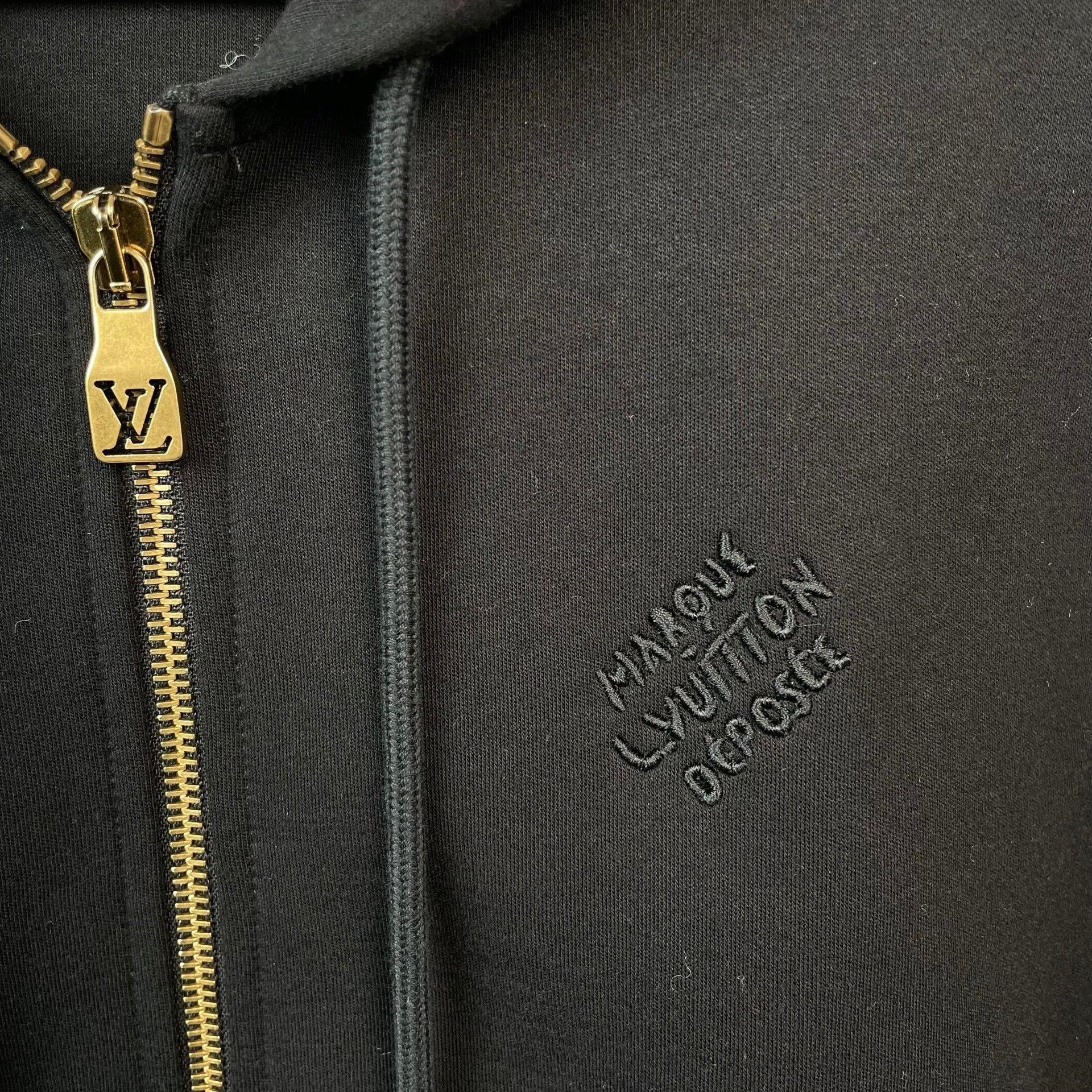 Louis Vuitton Louis Vuitton Black Jacket M Women Size M / US 6-8 / IT 42-44 - 3 Thumbnail