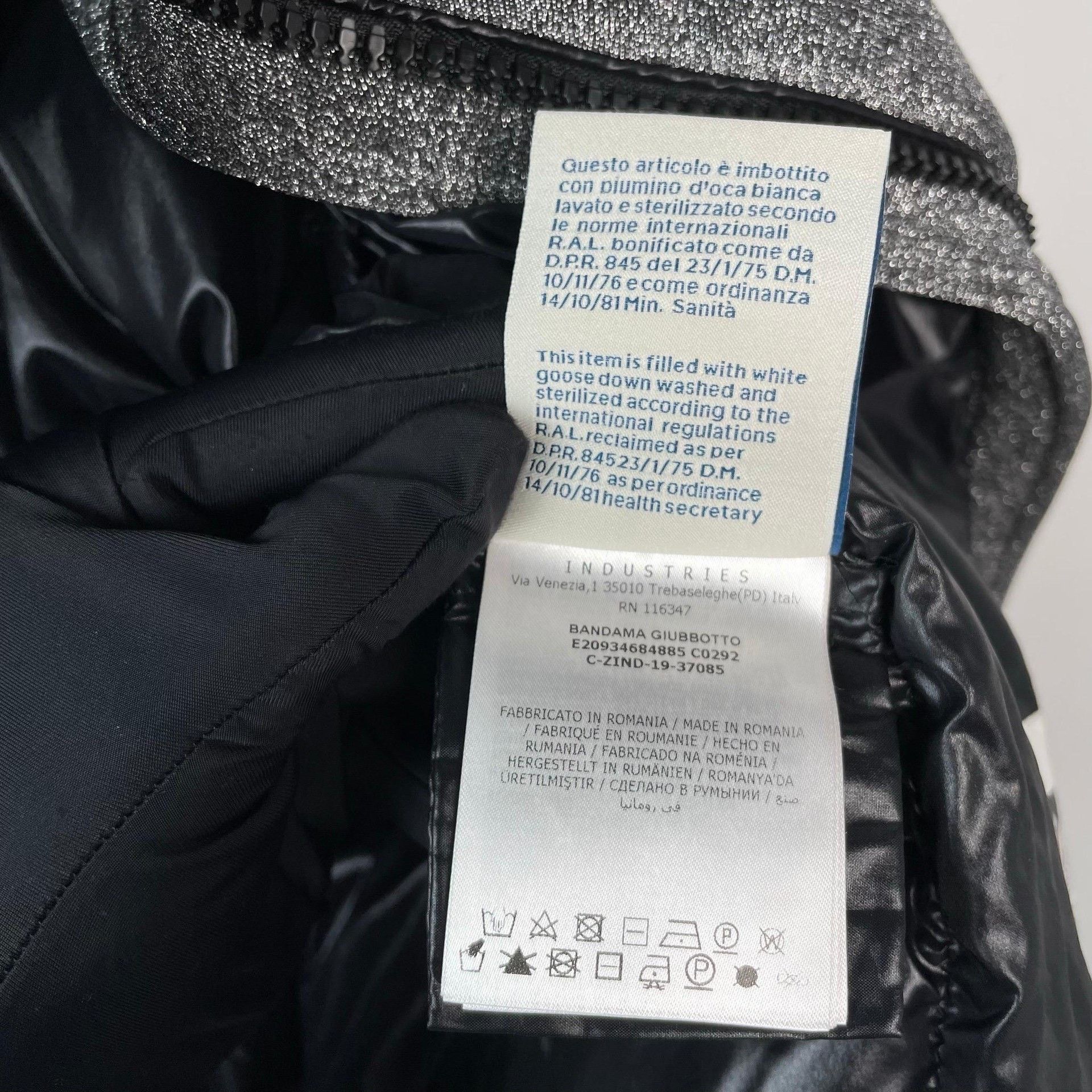 Moncler Moncler Down Gray Down Jacket M Women Size M / US 6-8 / IT 42-44 - 8 Thumbnail