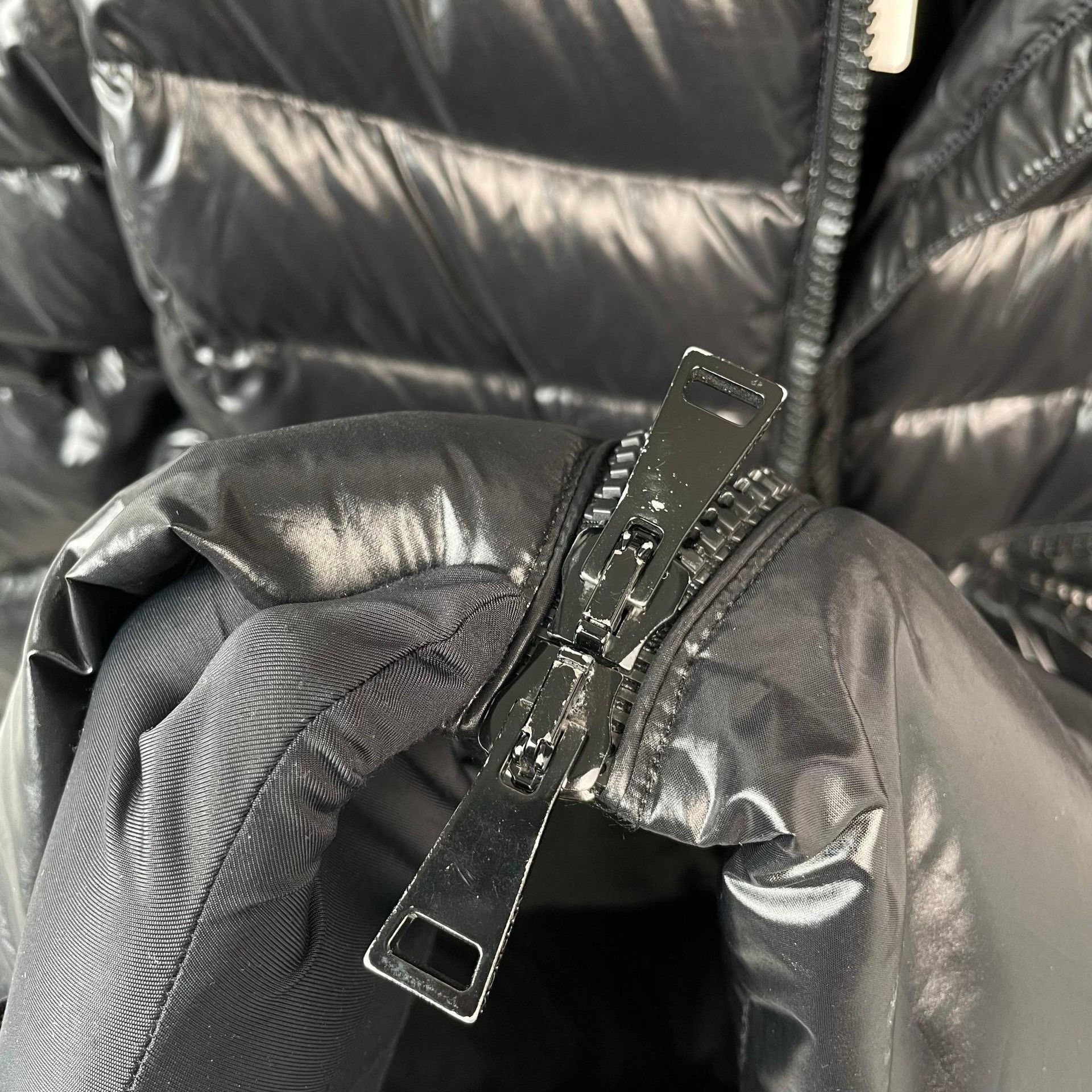 Moncler Moncler Down Long Black Down Jacket M Women Size M / US 6-8 / IT 42-44 - 5 Thumbnail