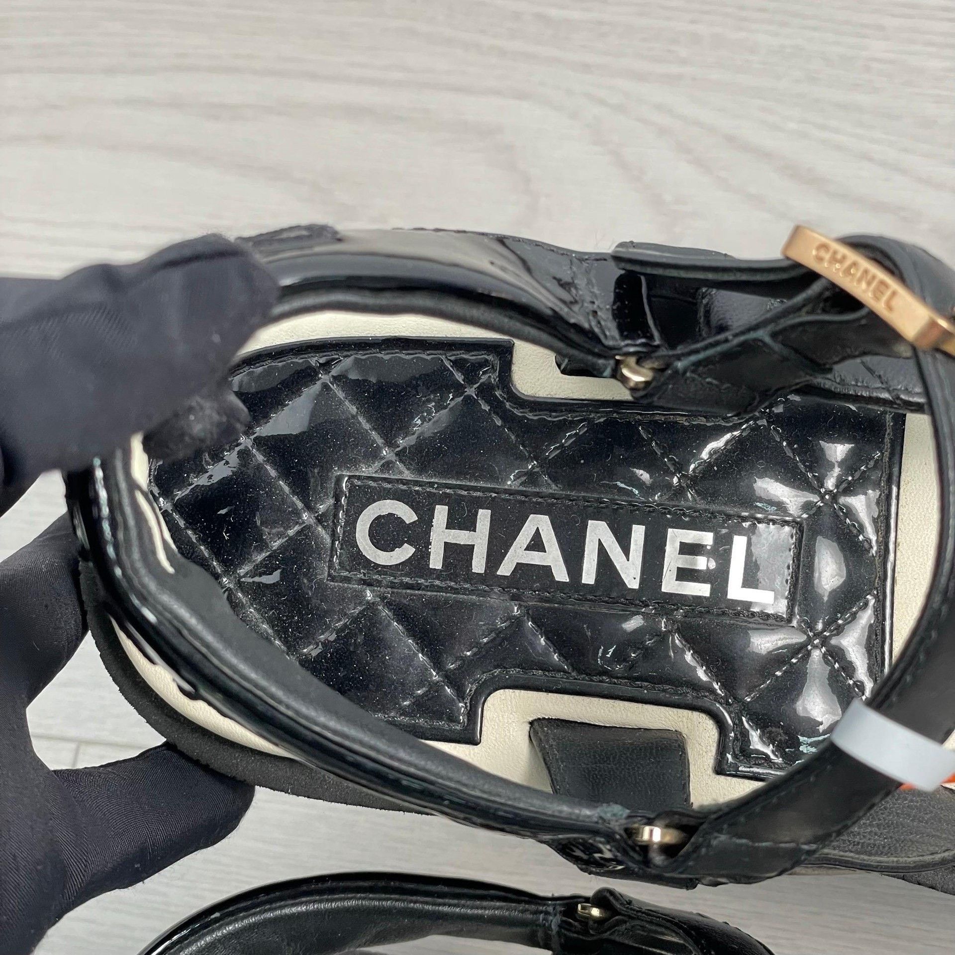 Chanel Chanel Plaid Black Sandals 38 Women Size US 7.5 / IT 37.5 - 5 Thumbnail