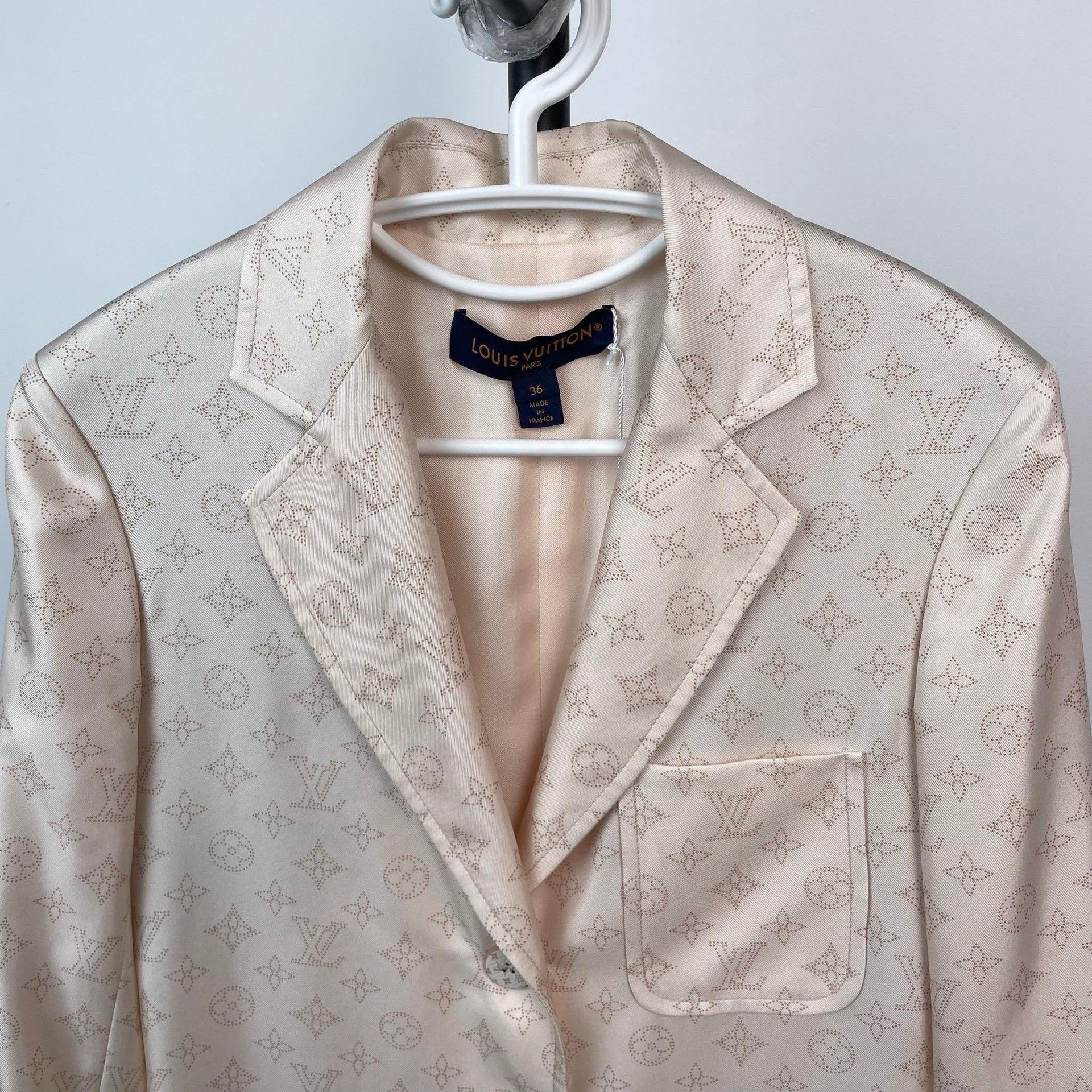 Louis Vuitton Louis Vuitton Jacket 24 Women Size XS / US 0-2 / IT 36-38 - 3 Thumbnail
