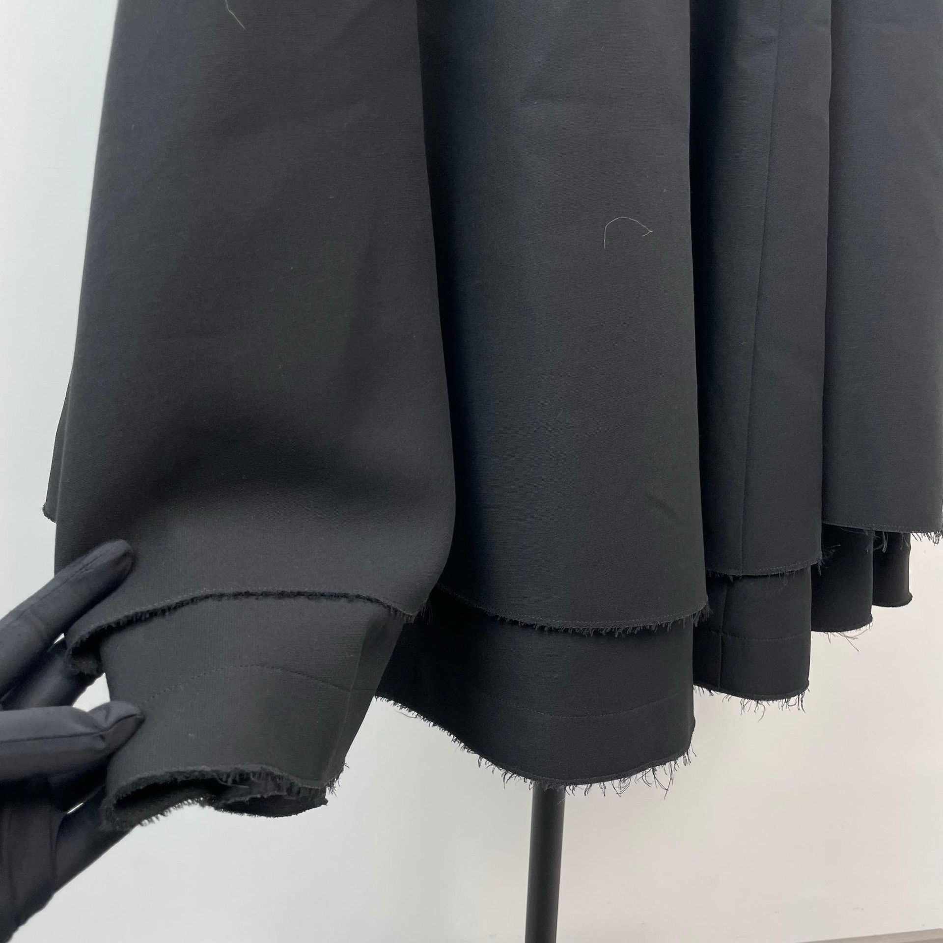 Loewe Loewe Wool Black Sweater 40 Women Size M / US 6-8 / IT 42-44 - 8 Thumbnail