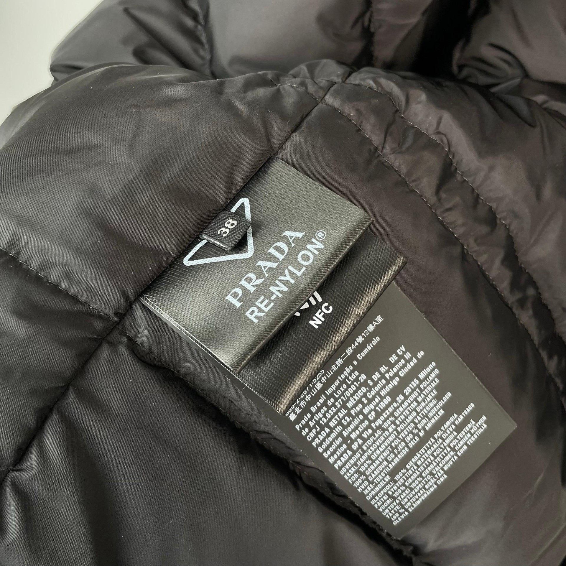 Prada Prada Nylon Black Light Jacket M Men Size US M / EU 48-50 / 2 - 7 Thumbnail