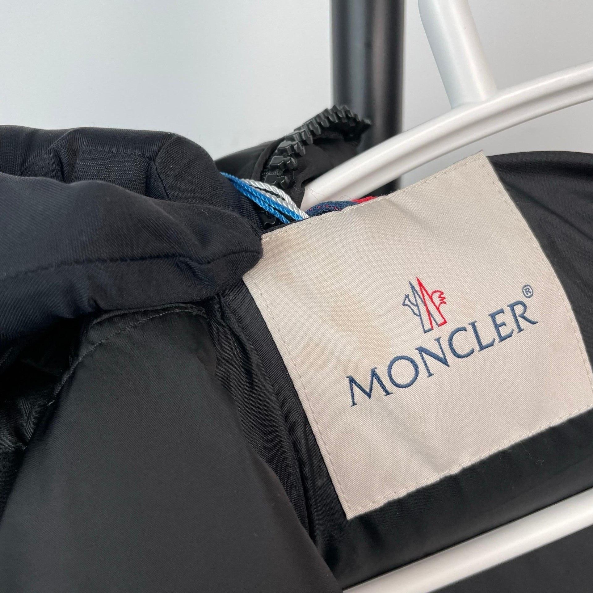 Moncler Moncler Down Slim Black Heavy Coat S Men Size US S / EU 44-46 / 1 - 5 Thumbnail