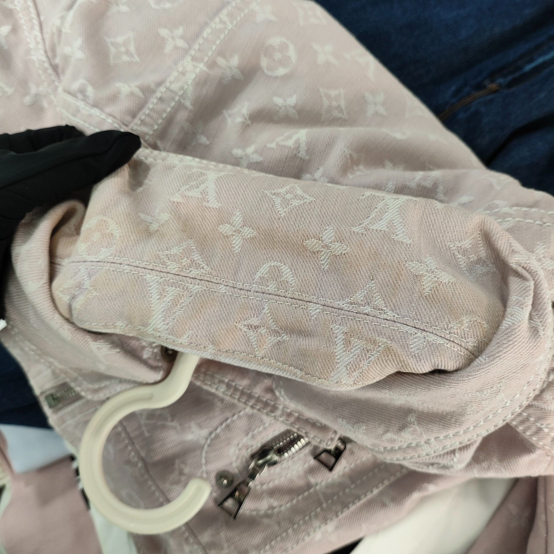 Louis Vuitton Louis Vuitton Pink Jacket 34 Women Size XS / US 0-2 / IT 36-38 - 5 Thumbnail