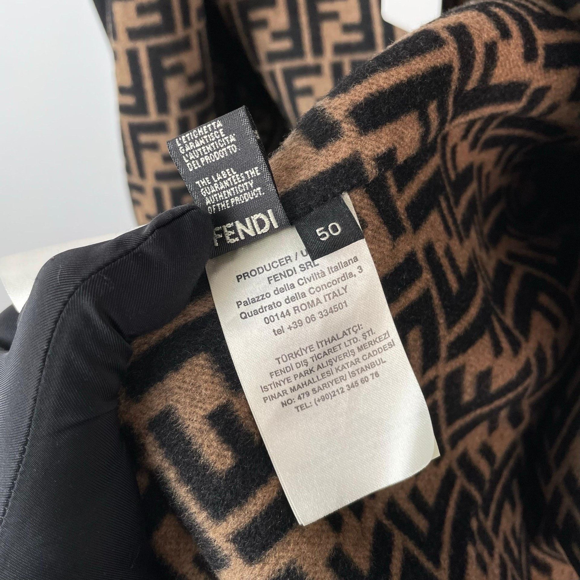 Fendi Fendi Black Heavy Coat 50 Men Size US XL / EU 56 / 4 - 5 Thumbnail
